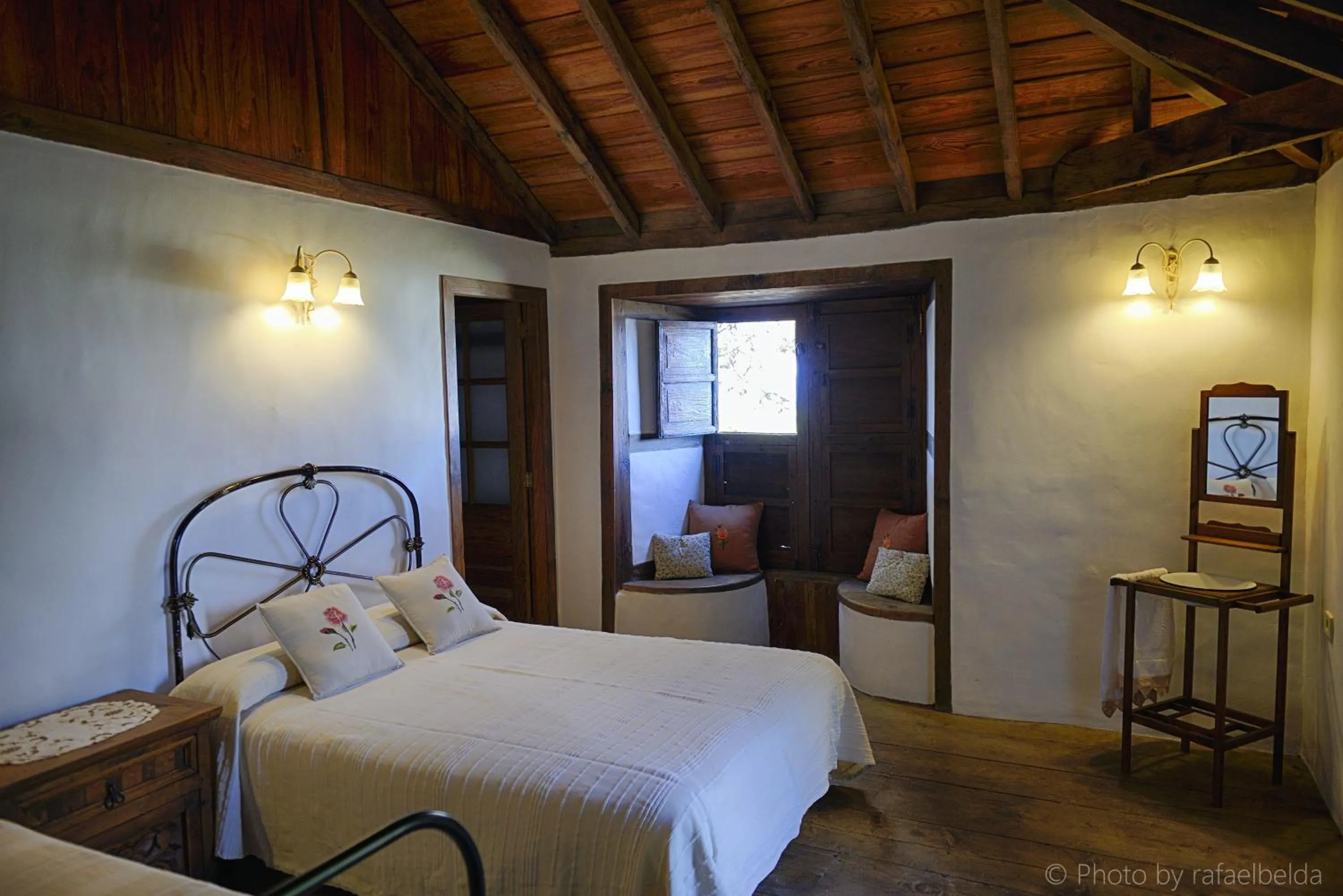 Bedroom, Bed in Salazar