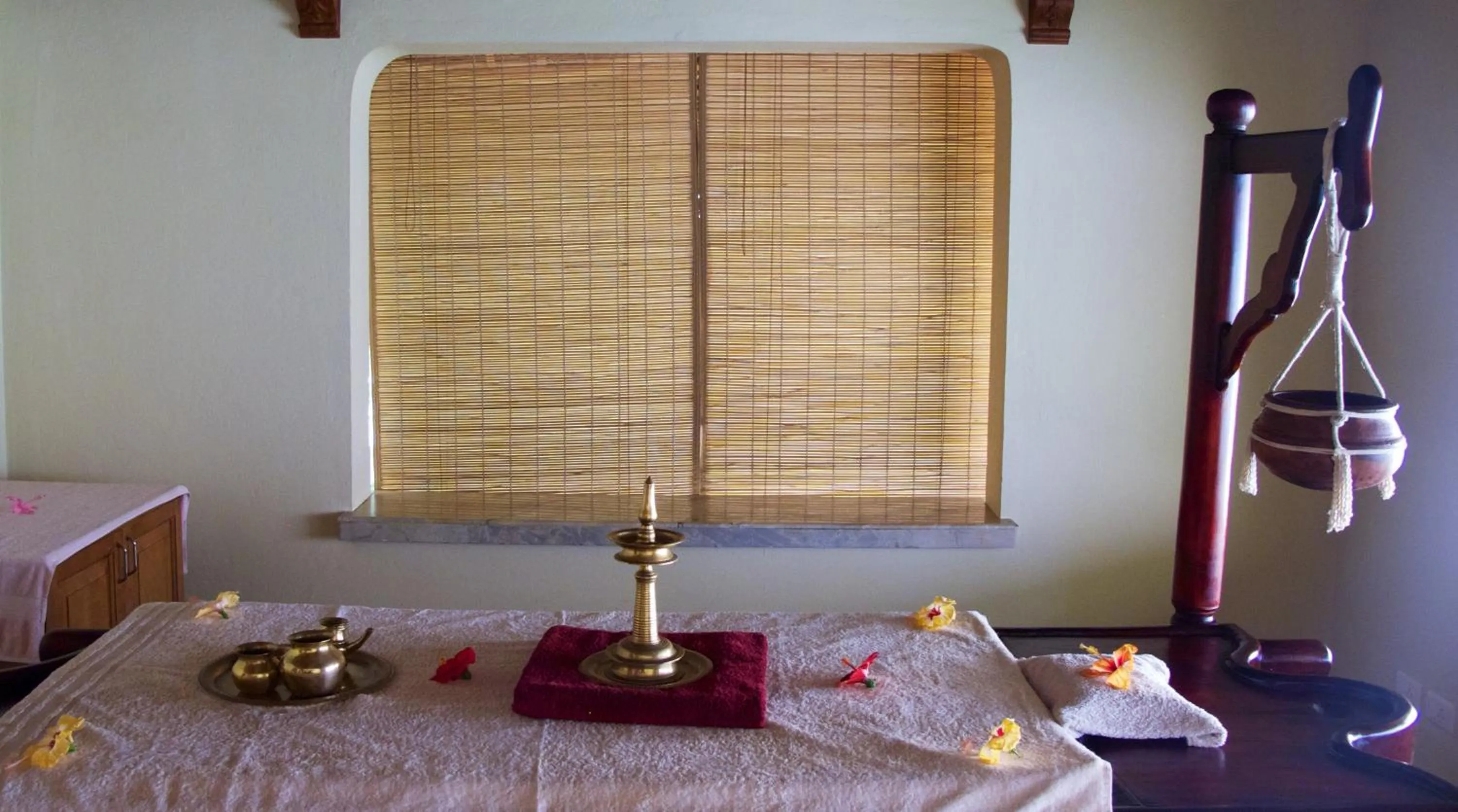 Neeleshwar Hermitage