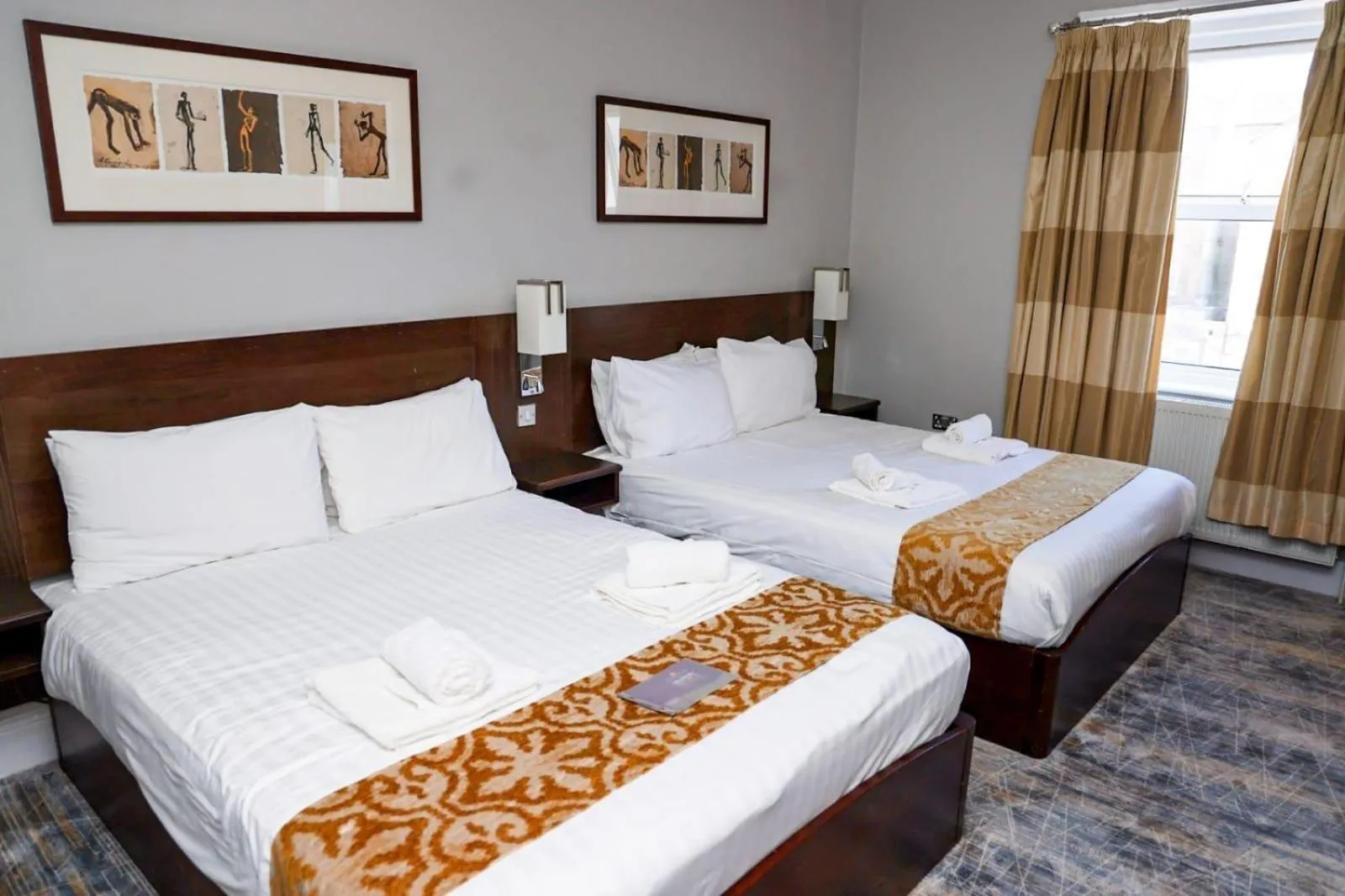 Bedroom, Bed in New Wilmington Hotel