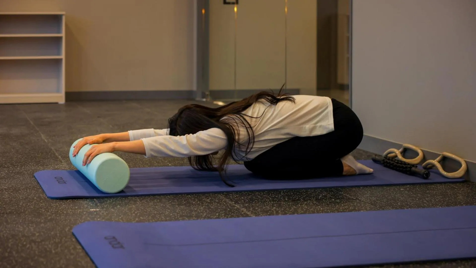 Fitness centre/facilities in Workers Hotel Daejeon by Aank