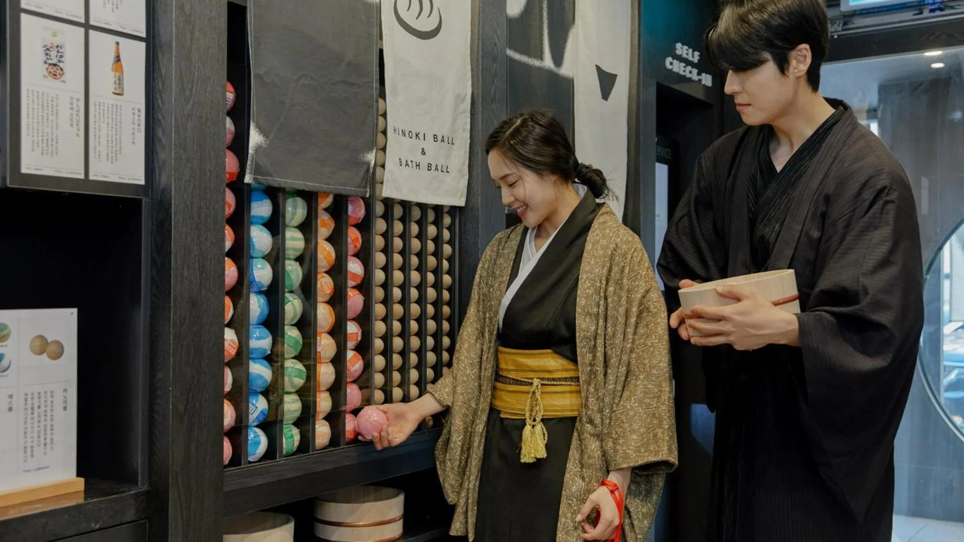 Lobby or reception in Workers Hotel Daejeon by Aank