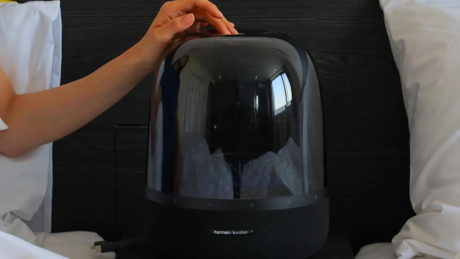 Seating area in Workers Hotel Daejeon by Aank