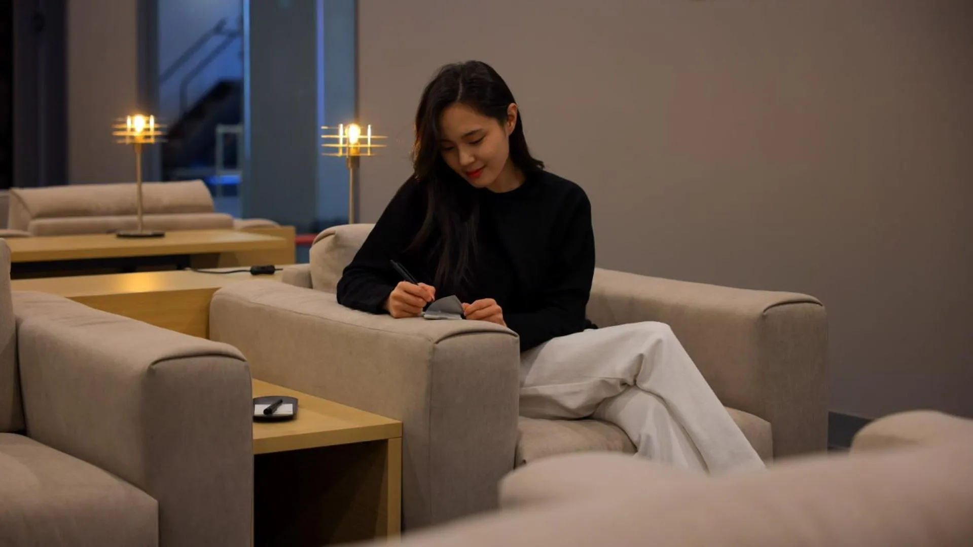 Communal lounge/ TV room in Workers Hotel Daejeon by Aank