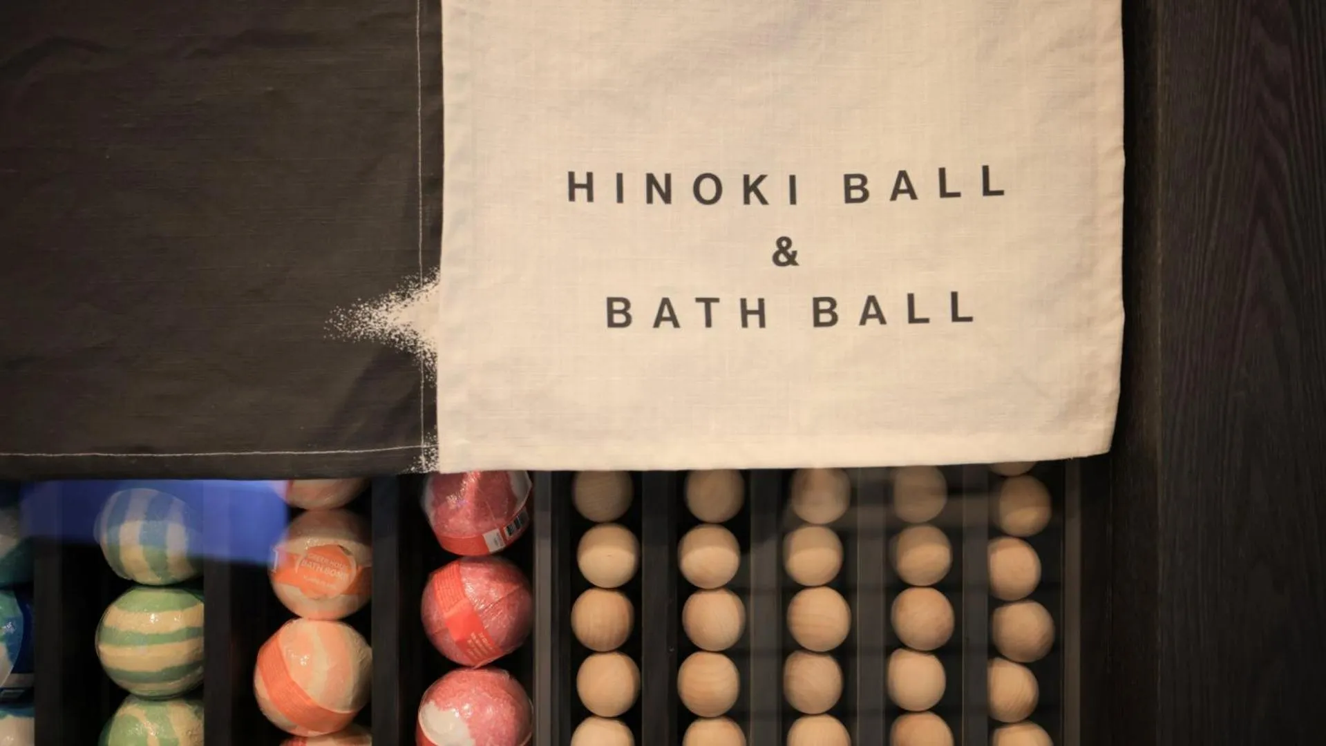 Lobby or reception in Workers Hotel Daejeon by Aank