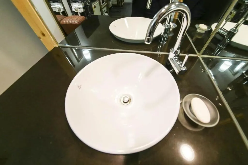 Cheonan Business Hotel