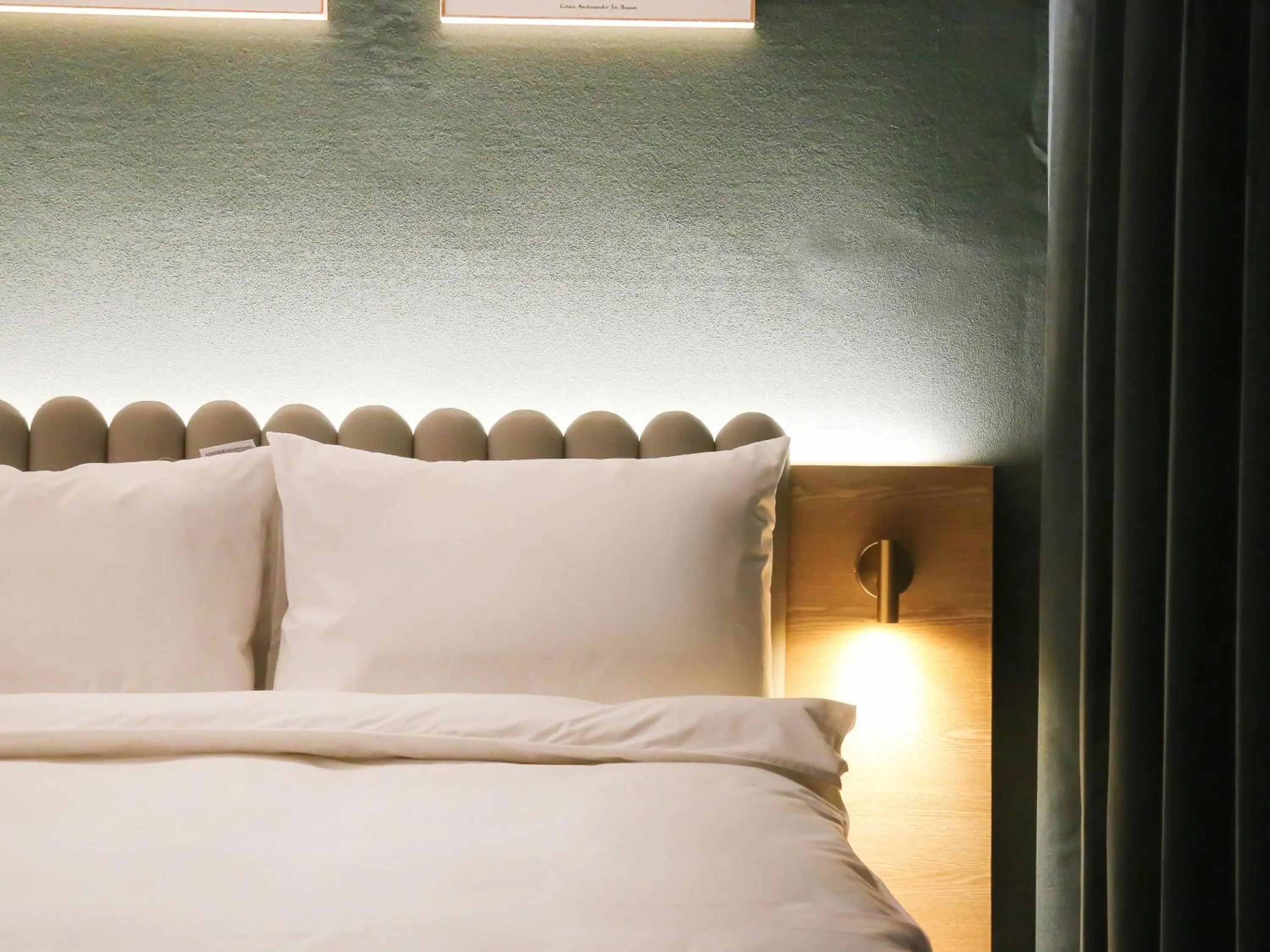 Photo of the whole room, Bed in Busan Nampo Cotice The Ground