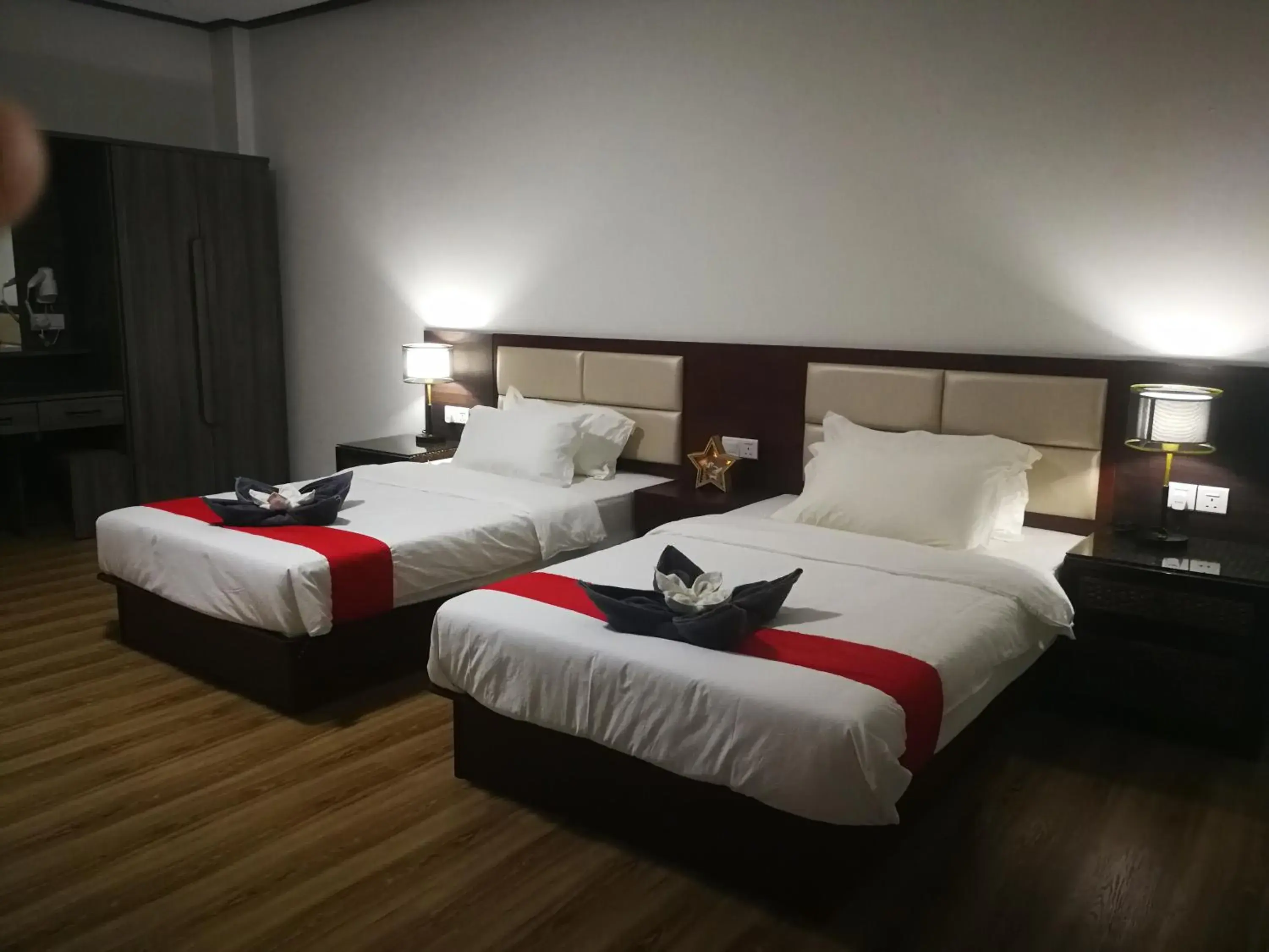 Deluxe Twin Room in Marina Hotel Deluxe Twin Room in Marina Hotel