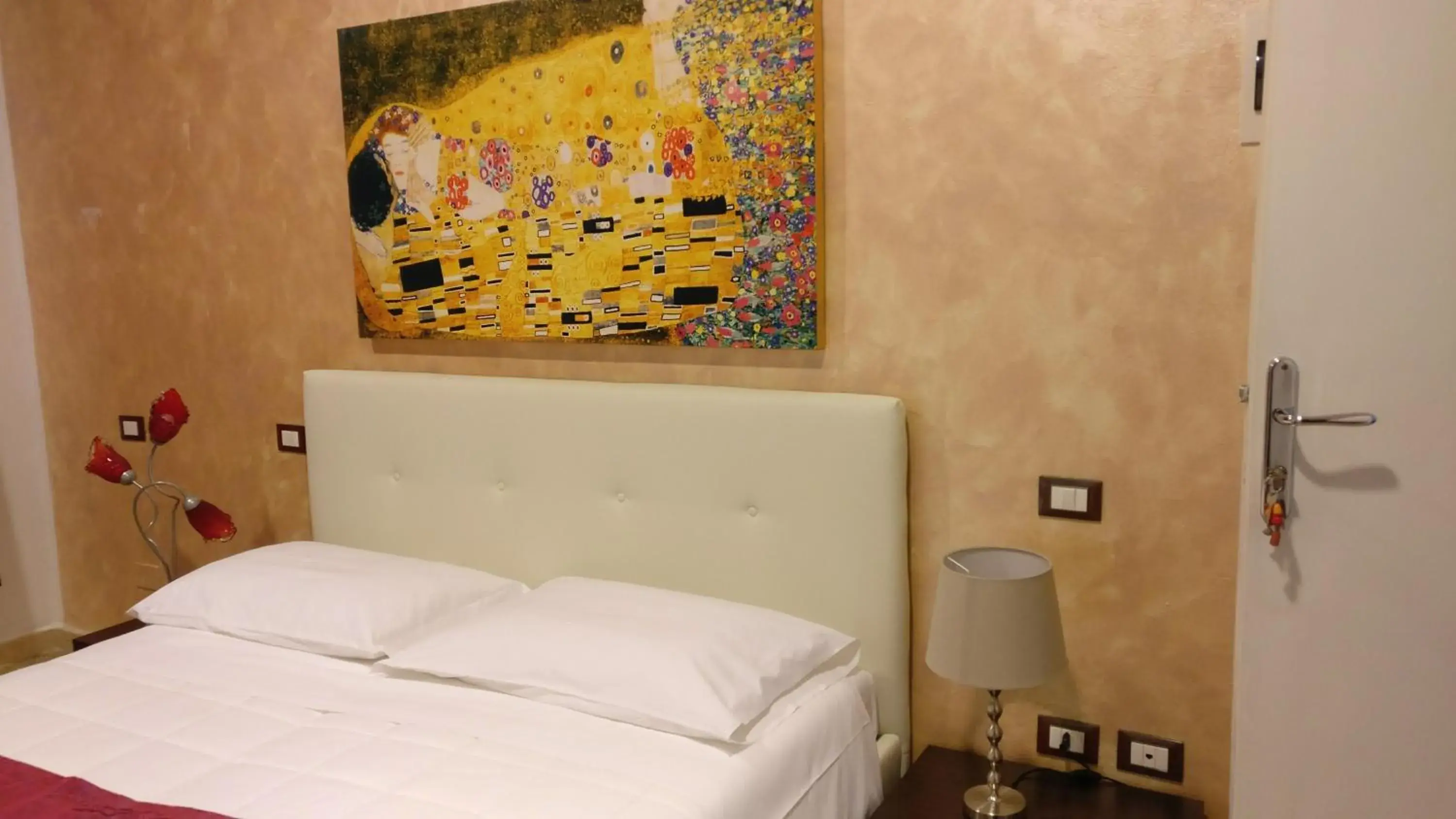 Double Room - single occupancy in Casamare Hotel Double Room - single occupancy in Casamare Hotel