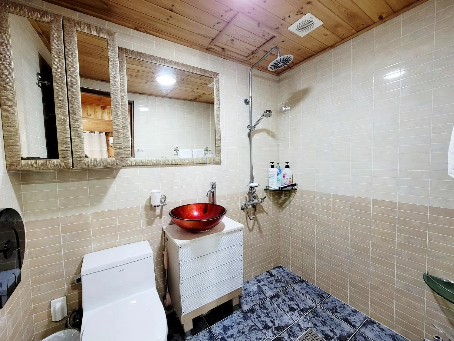 Starlight drops Pension