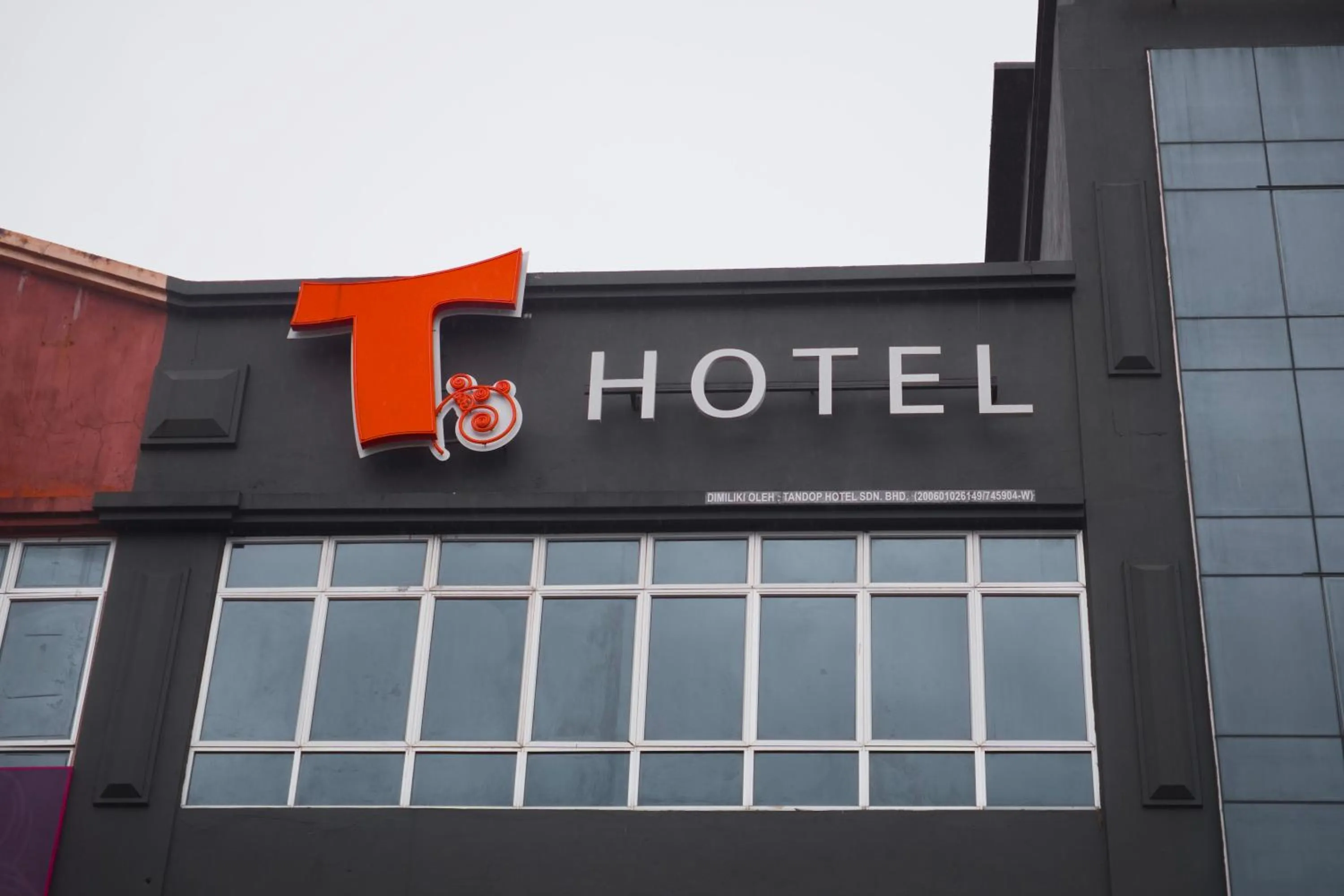 Property building in T Hotel Jalan Sultanah