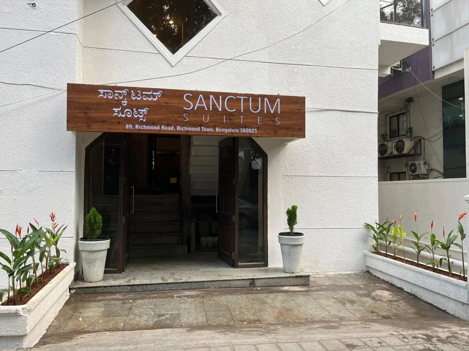Facade/entrance in Sanctum Suites Richmond Road Bangalore