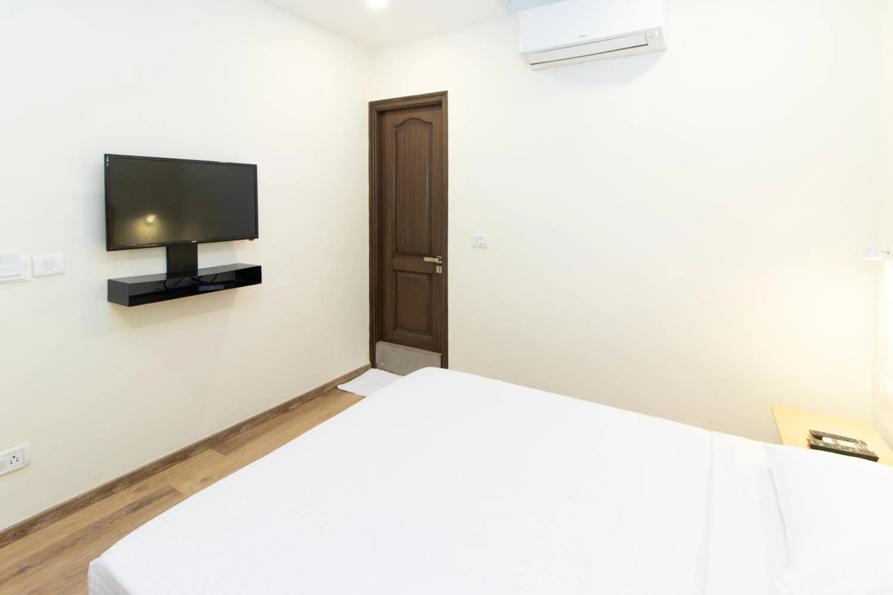 Bed in Sanctum Suites Richmond Road Bangalore