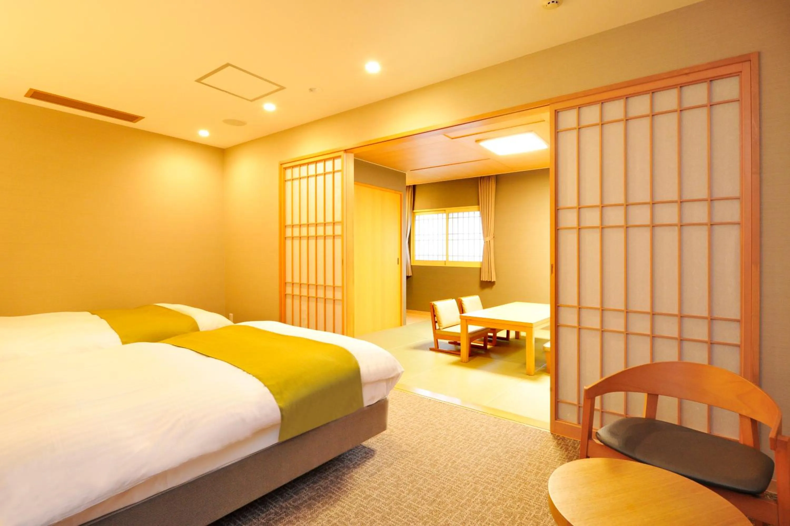 Photo of the whole room, Bed in Niseko Hot Spring Ikoino Yuyado Iroha