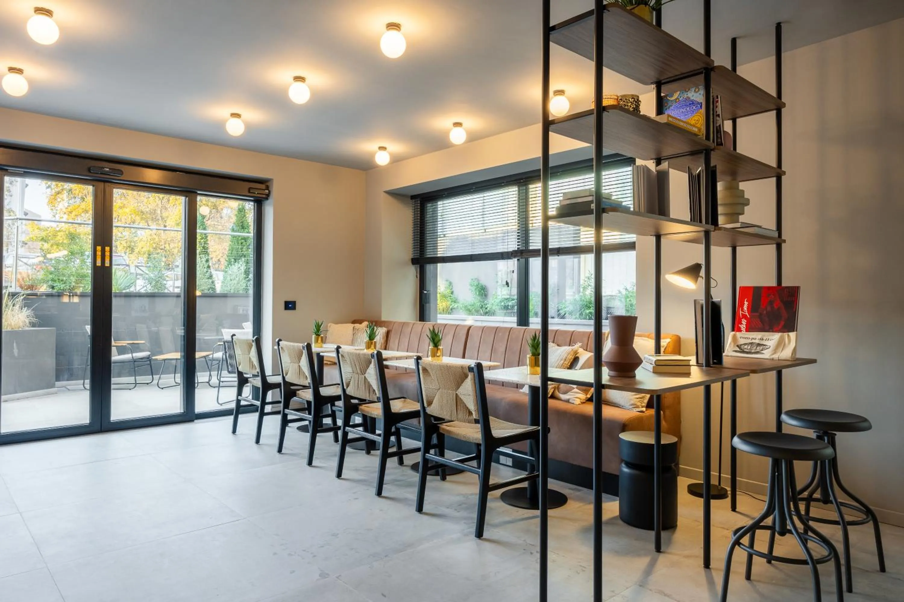 Lobby or reception in Homie