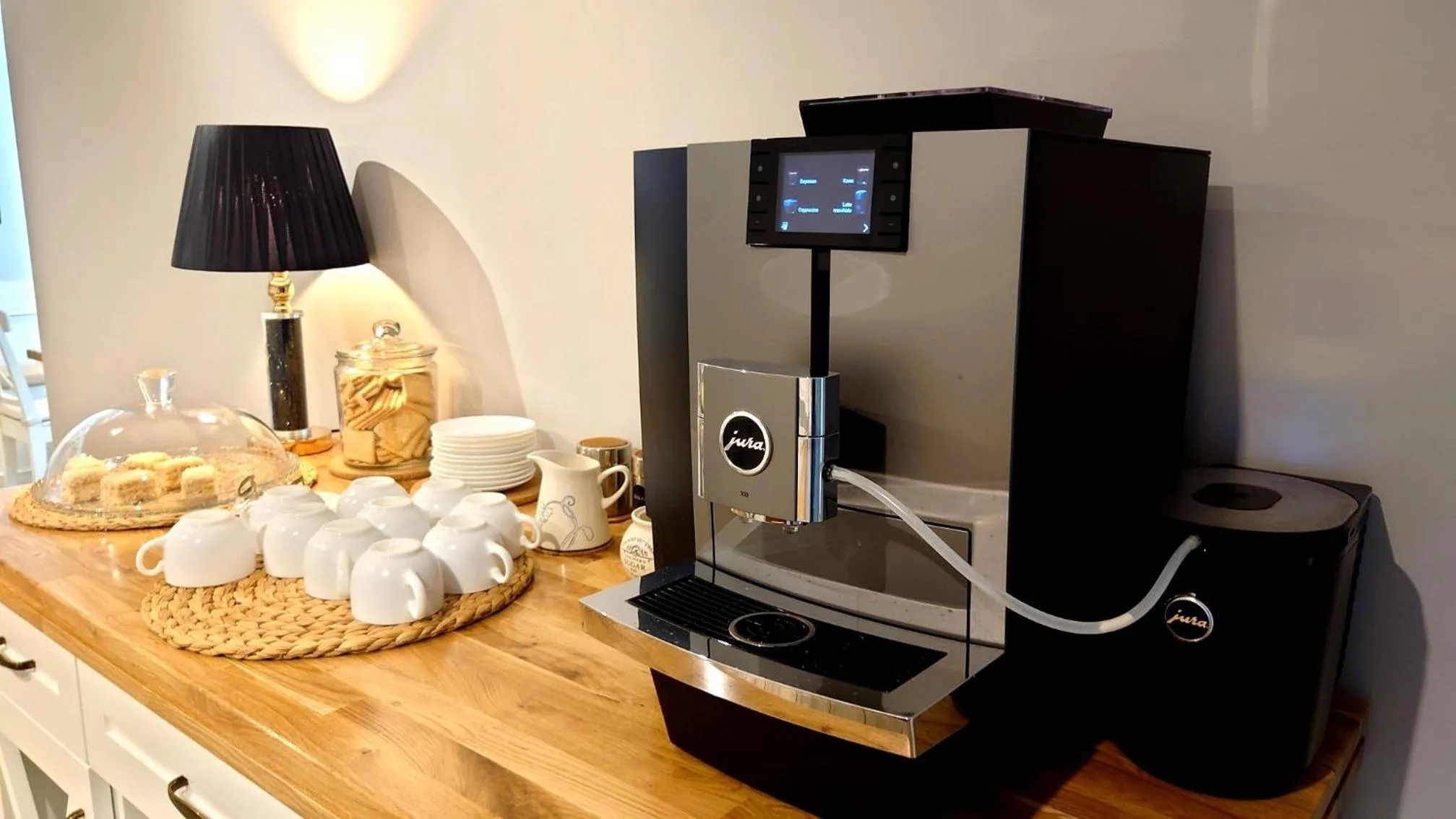 Coffee/tea facilities in Willa Długa No 4 Bed & Breakfast - Gdynia