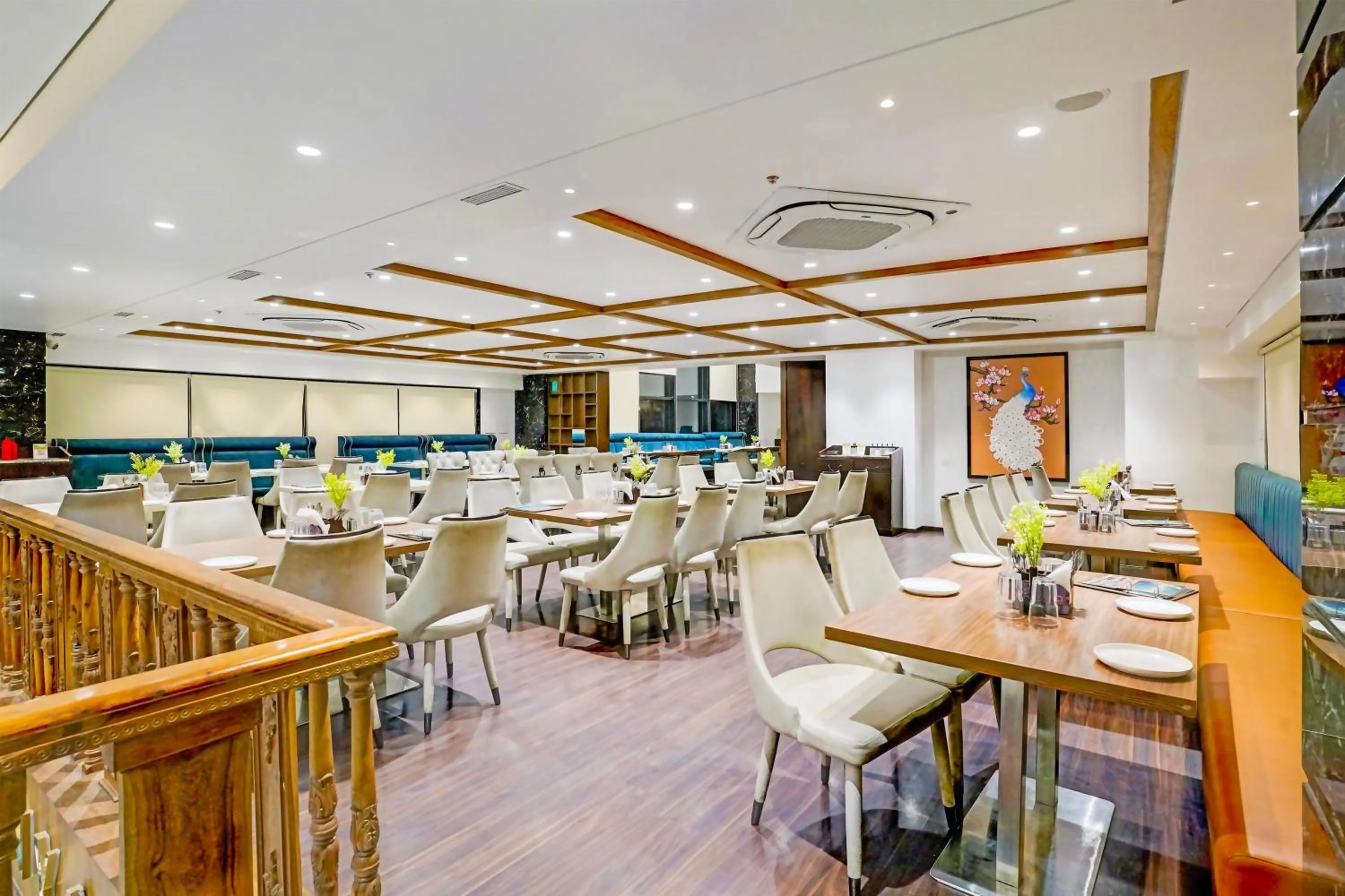 Restaurant/places to eat in Palette Magarpatta City formerly Emerald Guestimony