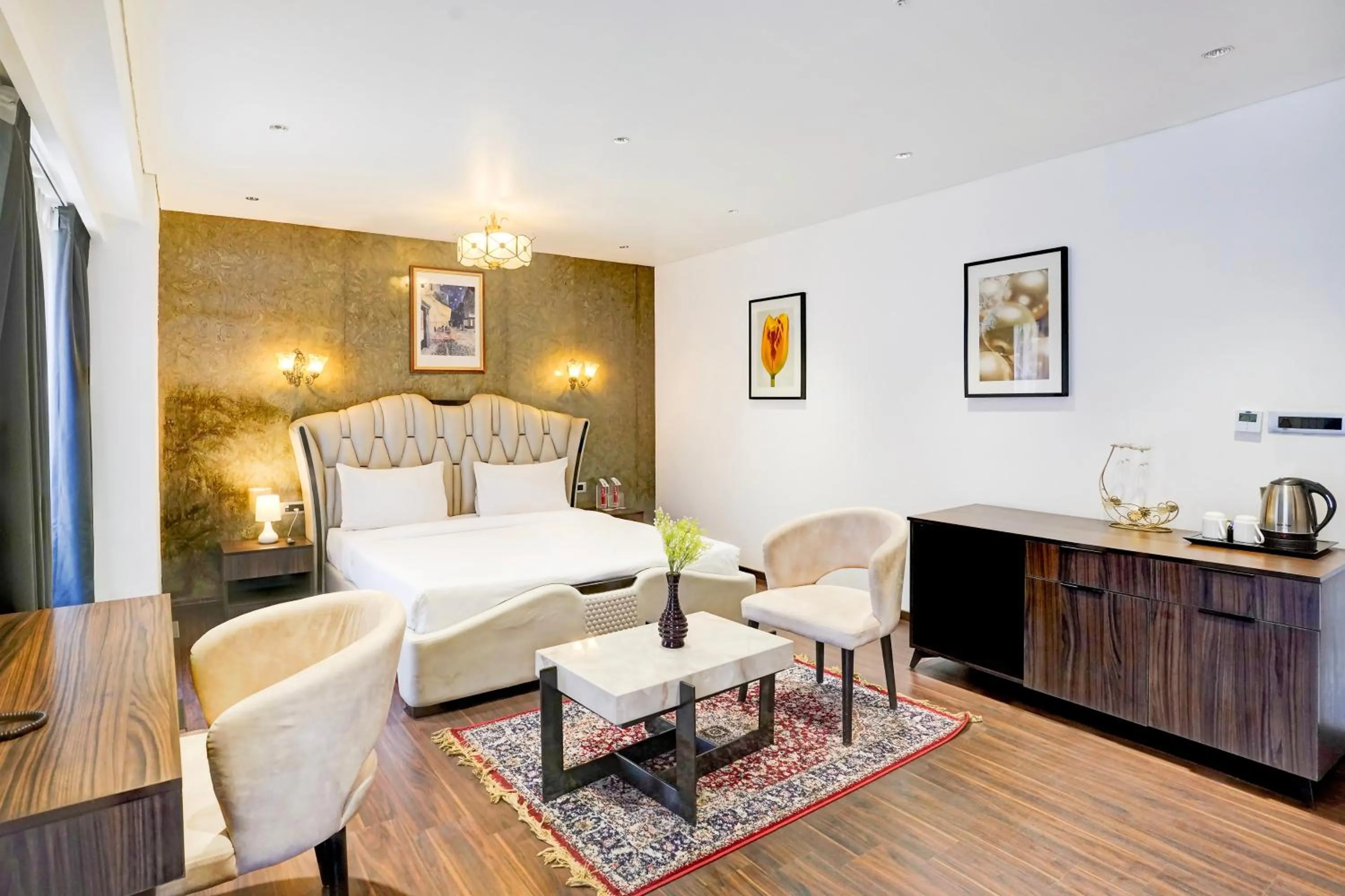 Bedroom, Bed in Palette Magarpatta City formerly Emerald Guestimony