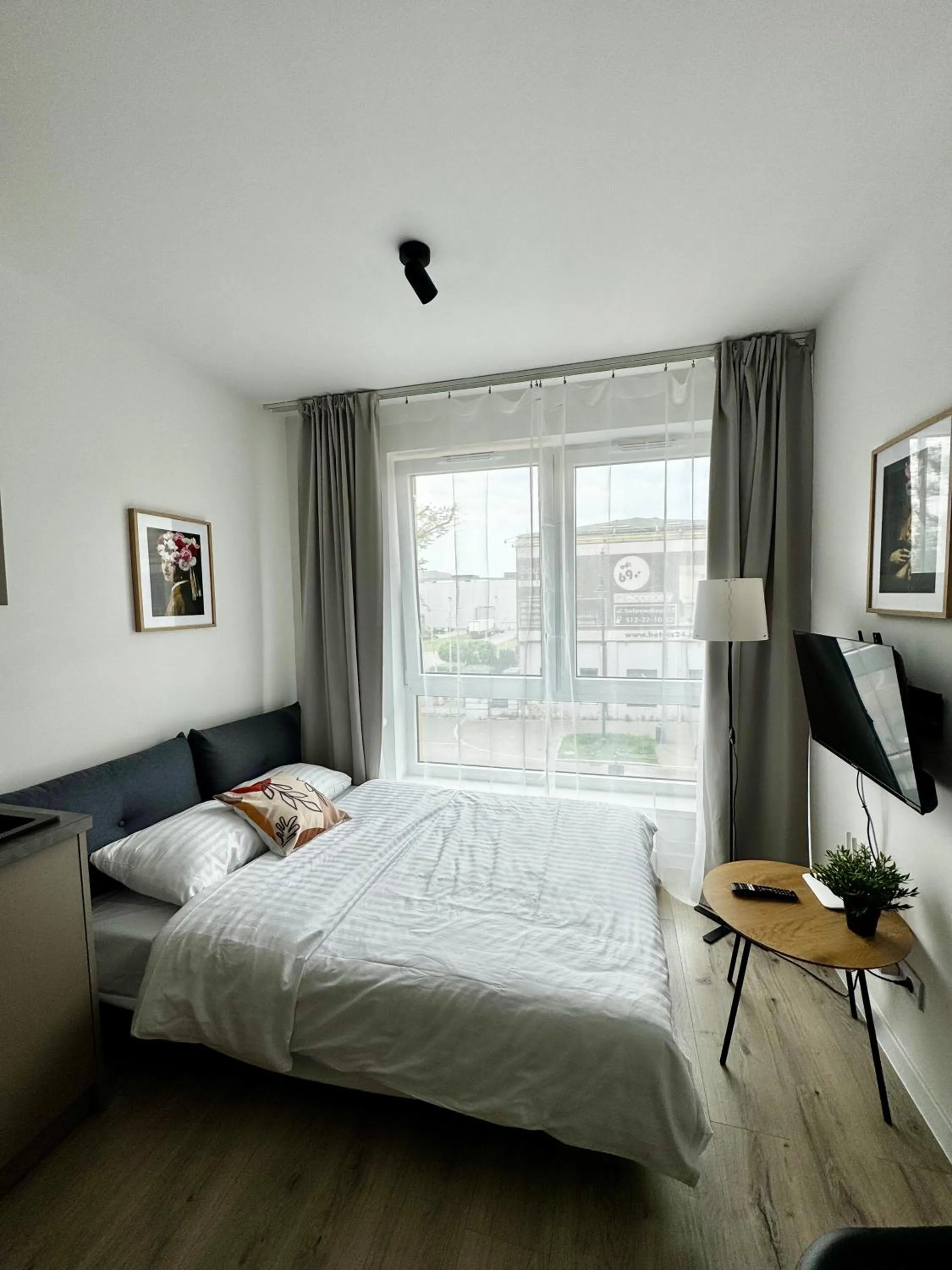 Bed in Platon Residence Apartments