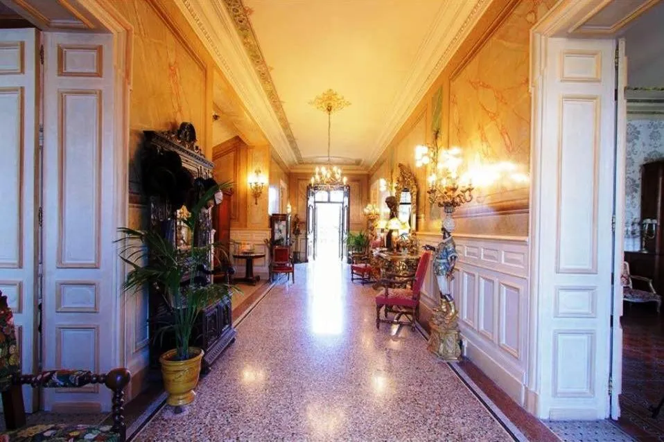 Property building in Château des Fontaines