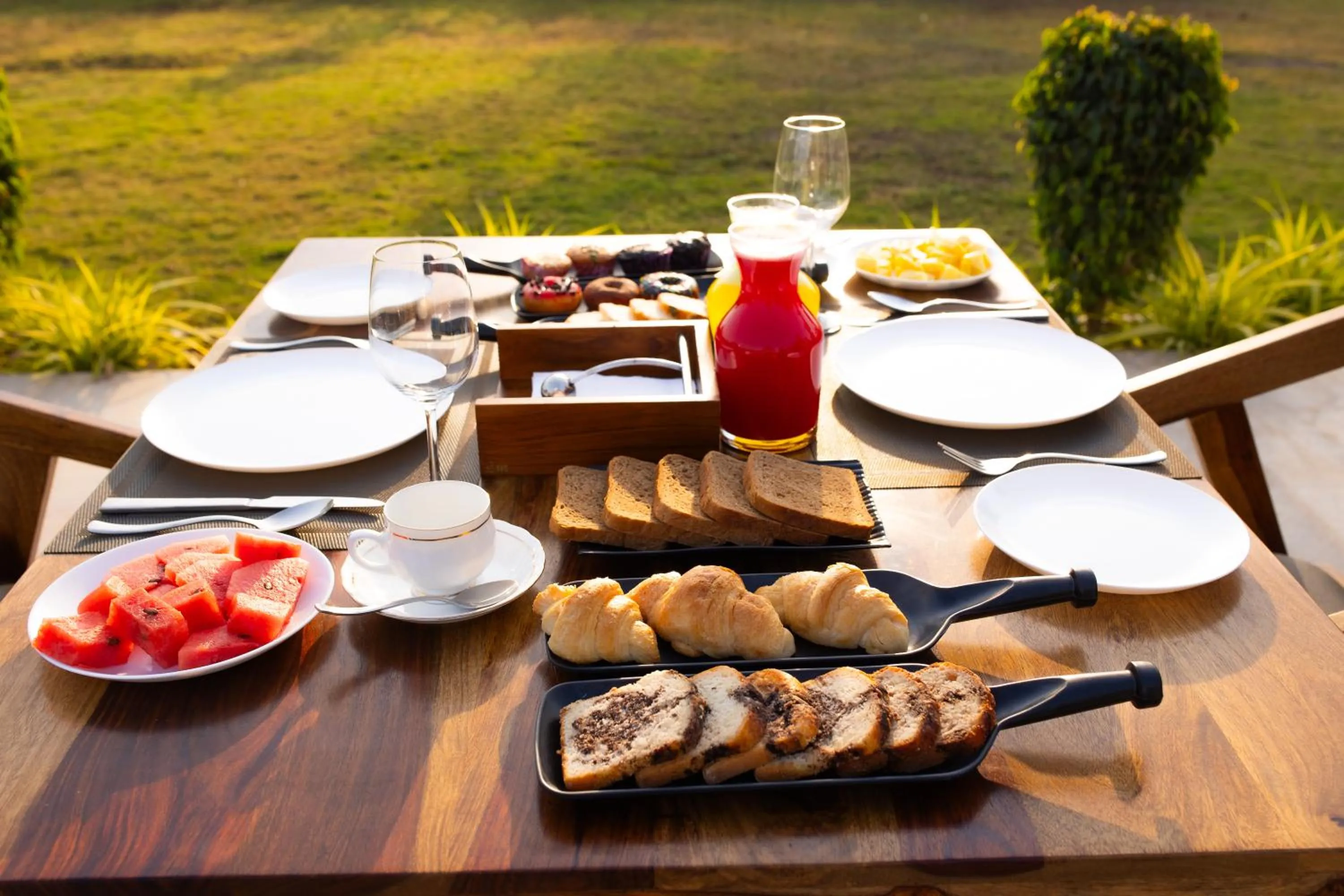 Breakfast in Daksh Eden Greenz -A Luxury Resort in Sasan Gir