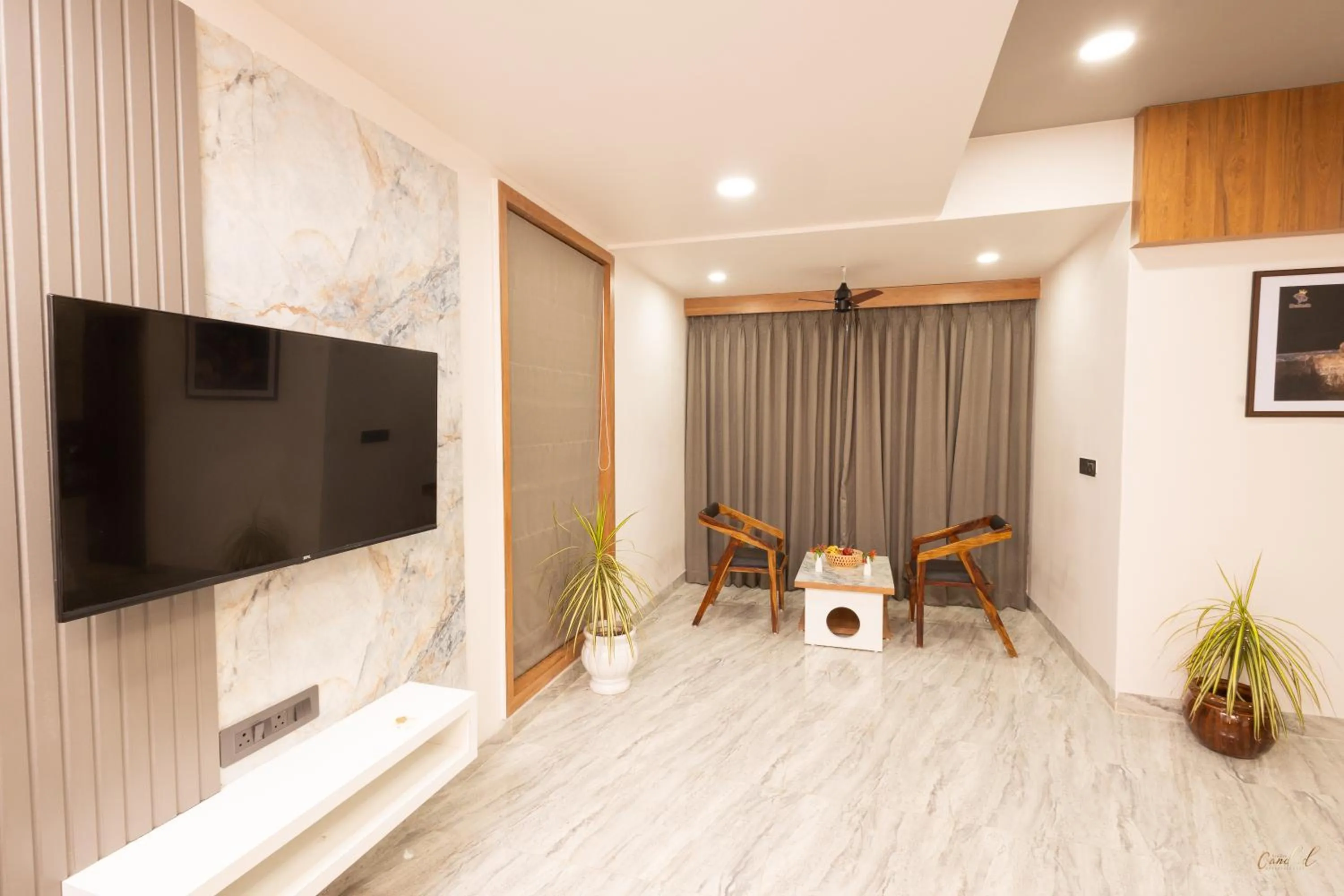 TV and multimedia in Daksh Eden Greenz -A Luxury Resort in Sasan Gir