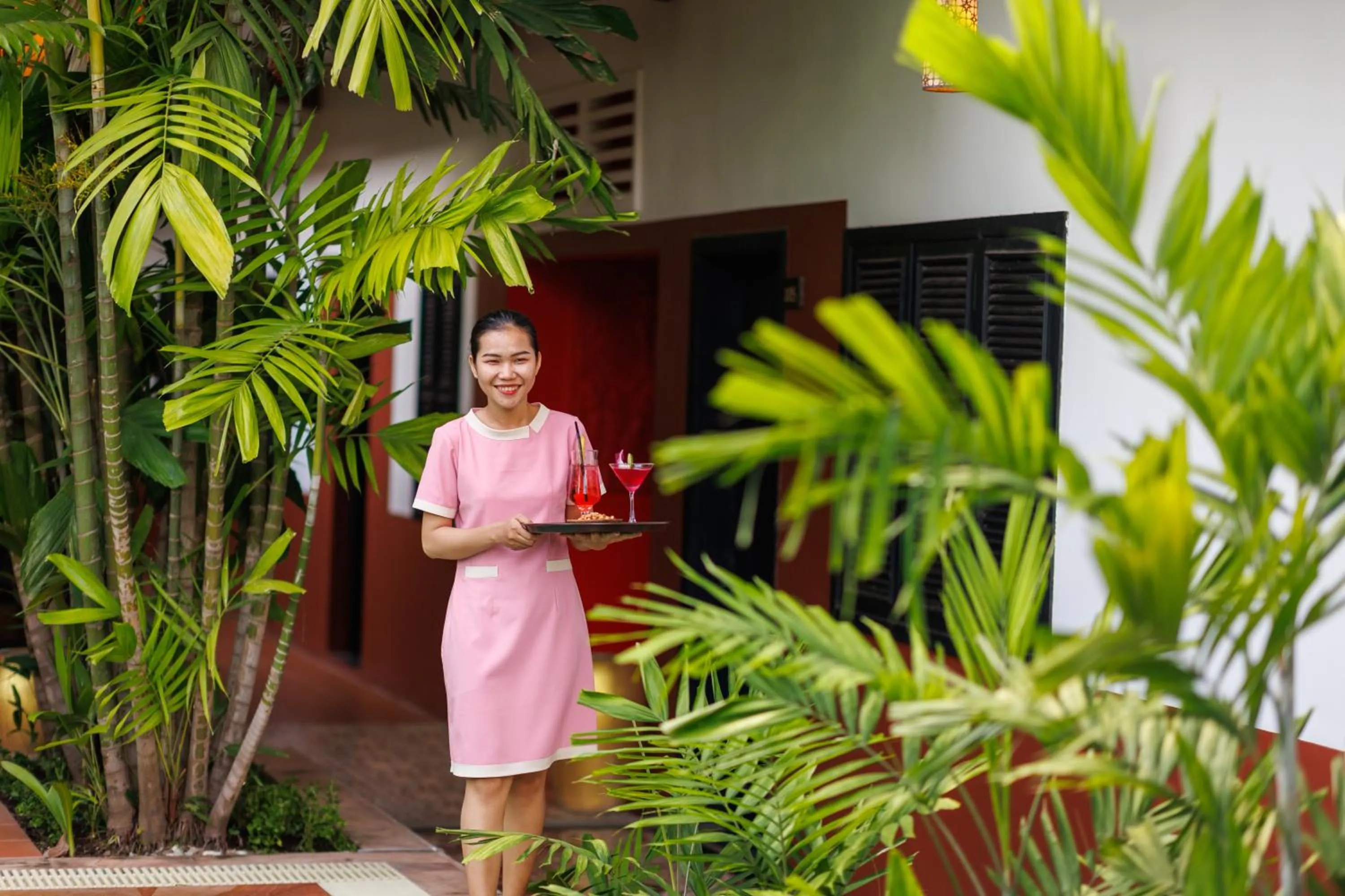 Restaurant/places to eat in RESIDENCE 1960