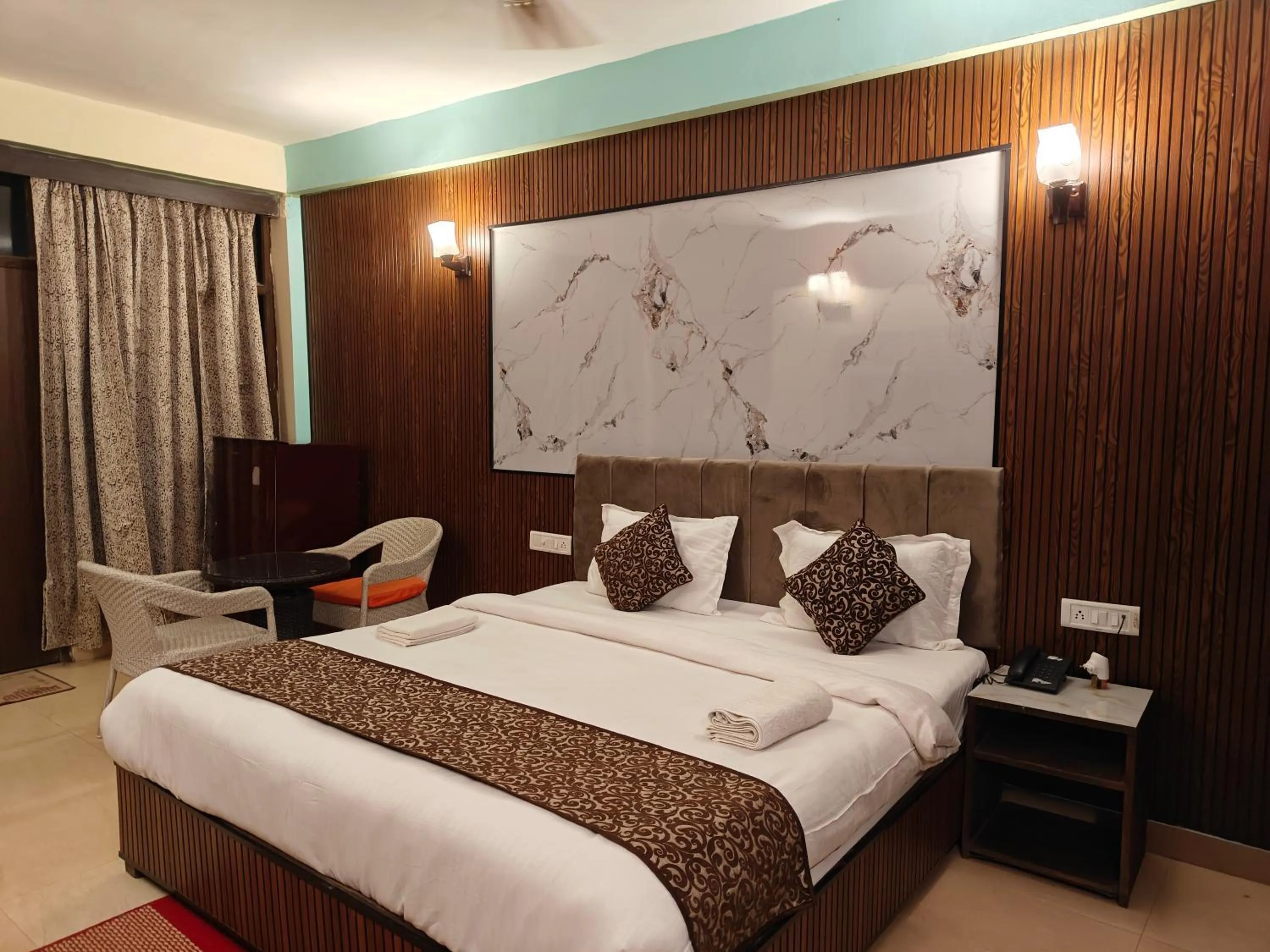 Photo of the whole room in Ocean Pearl Beach Resort