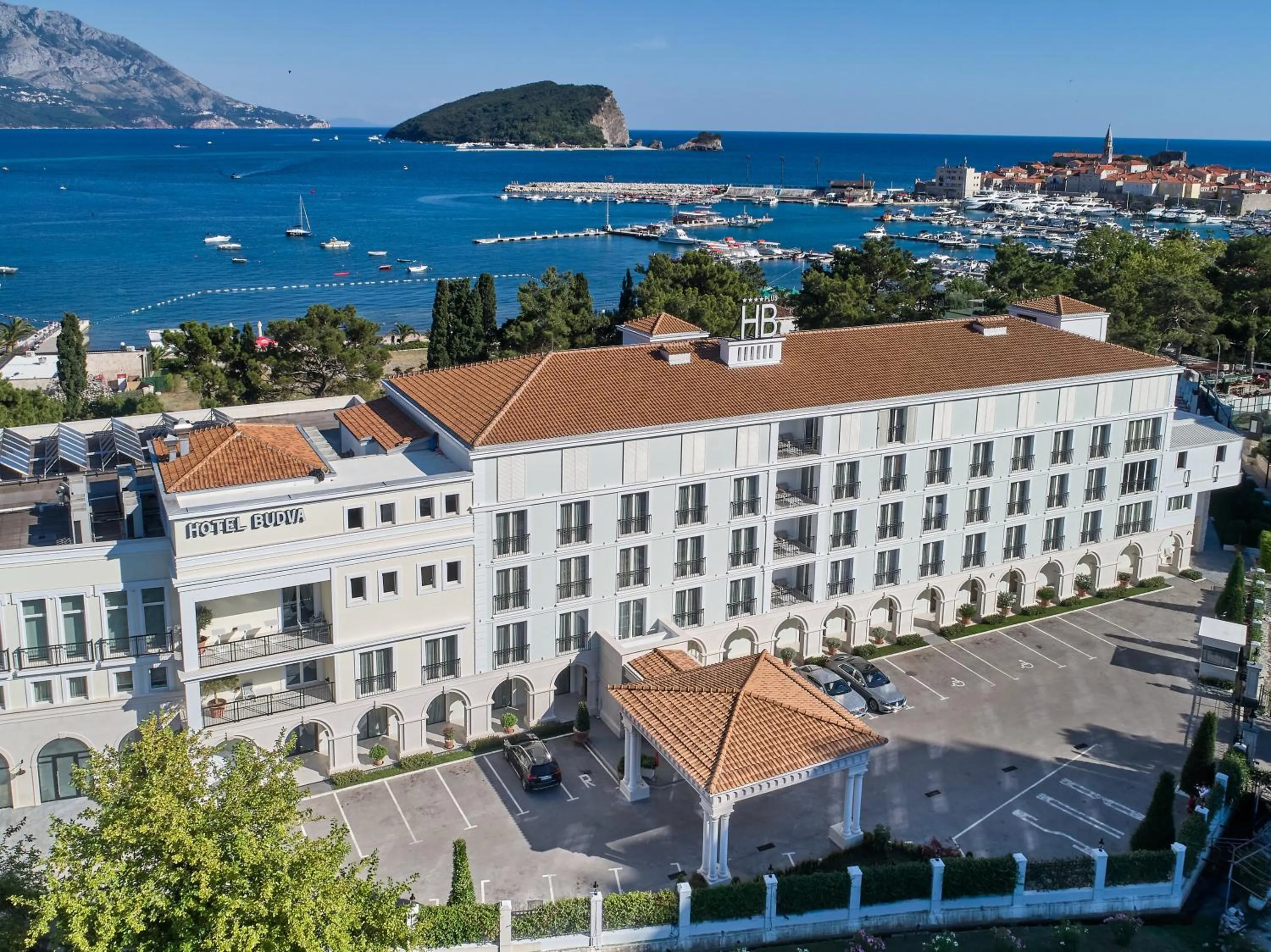 Property building in Hotel Budva