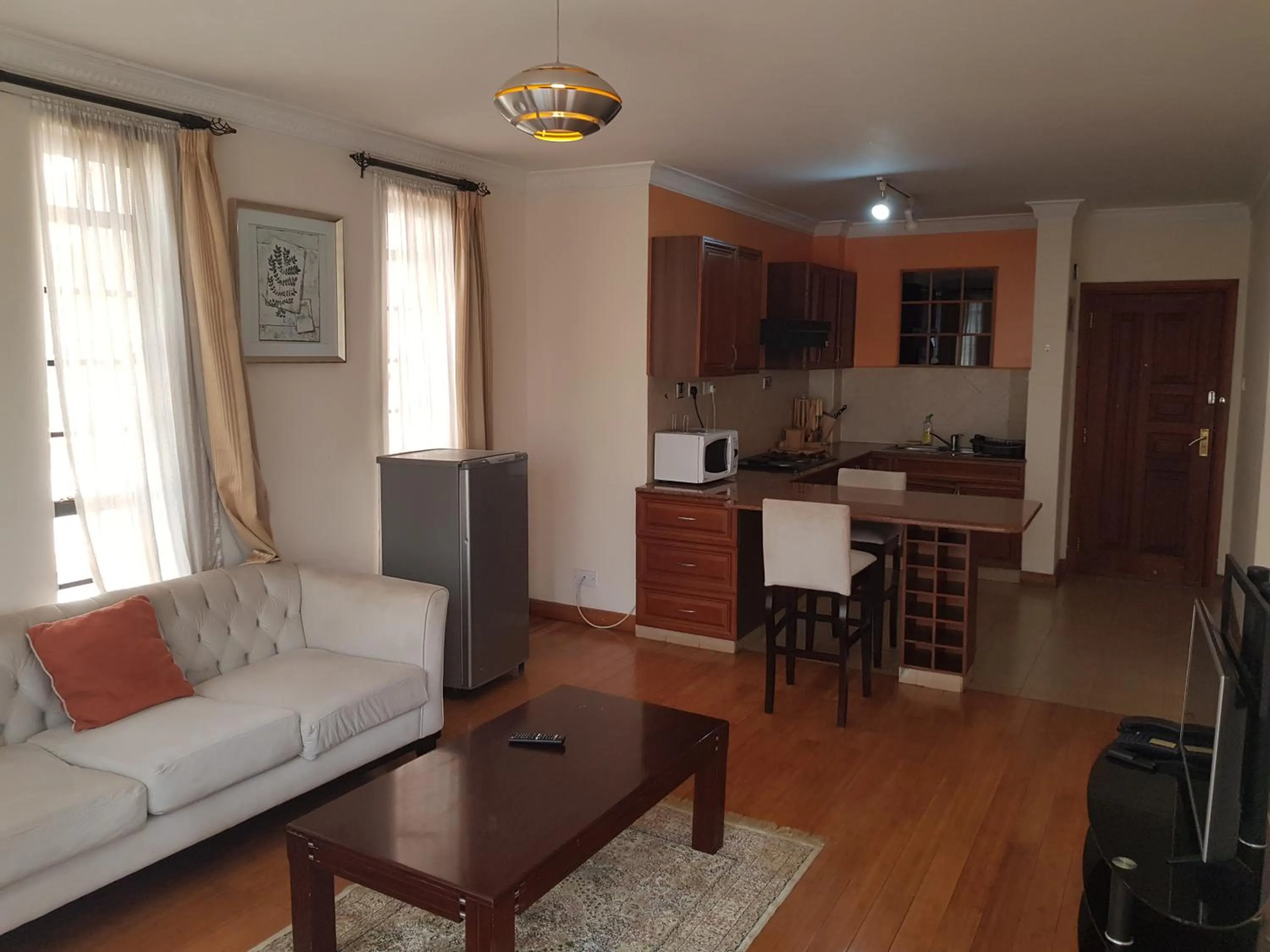 Kitchen or kitchenette in Natural Oak Apartments