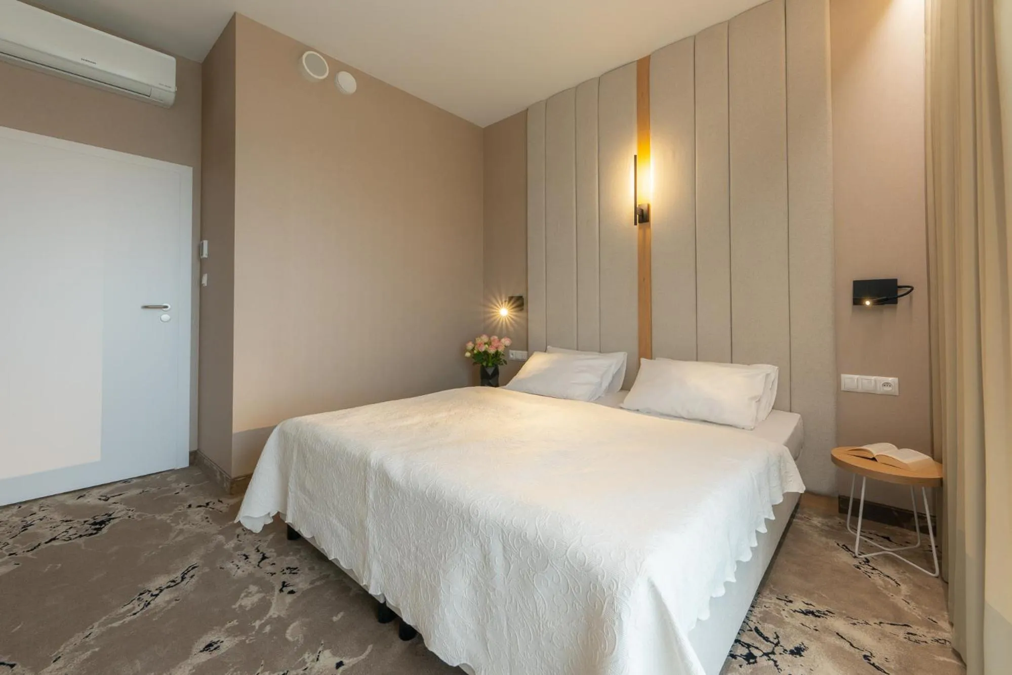 Photo of the whole room, Bed in Imperiall Resort & MediSpa