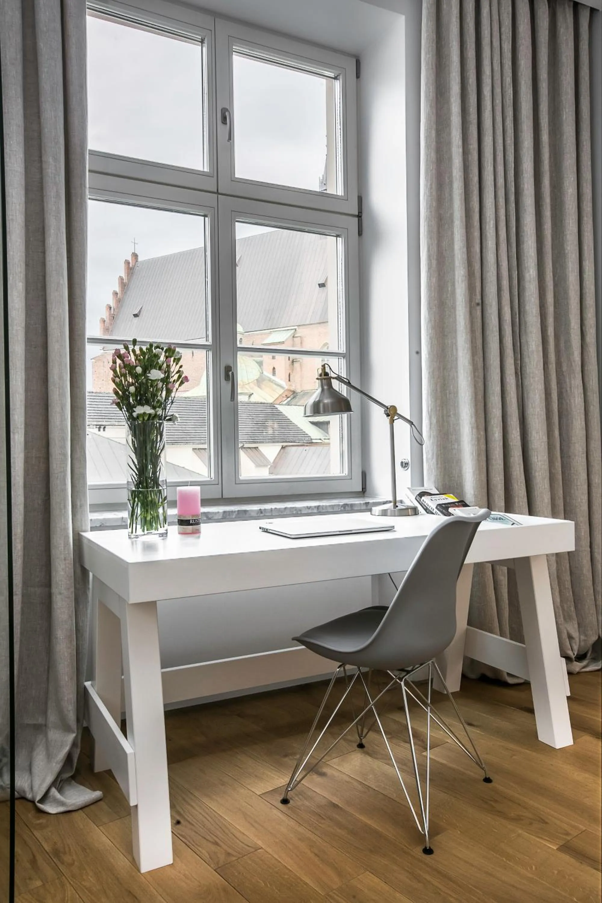 Business facilities in MINT Luxury Apartments at the Main Square