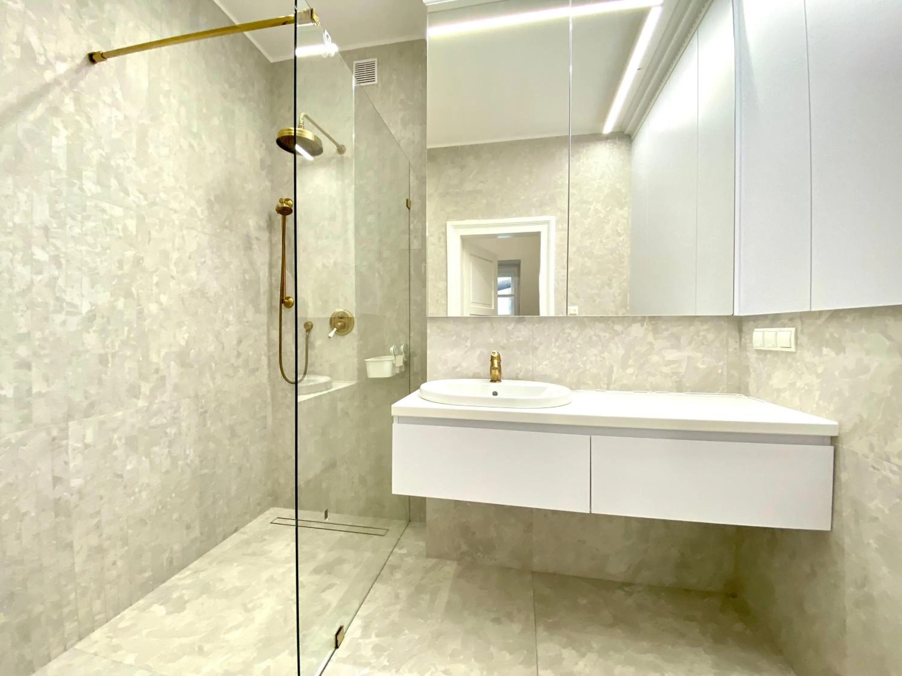 Shower in MINT Luxury Apartments at the Main Square