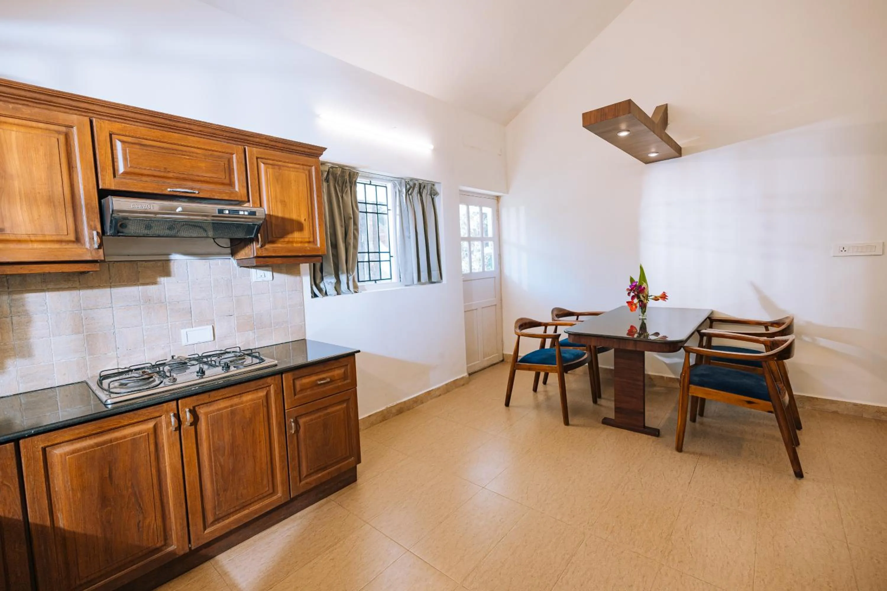Dining area in Elixir Woods Luxury Resort And Spa, Munnar