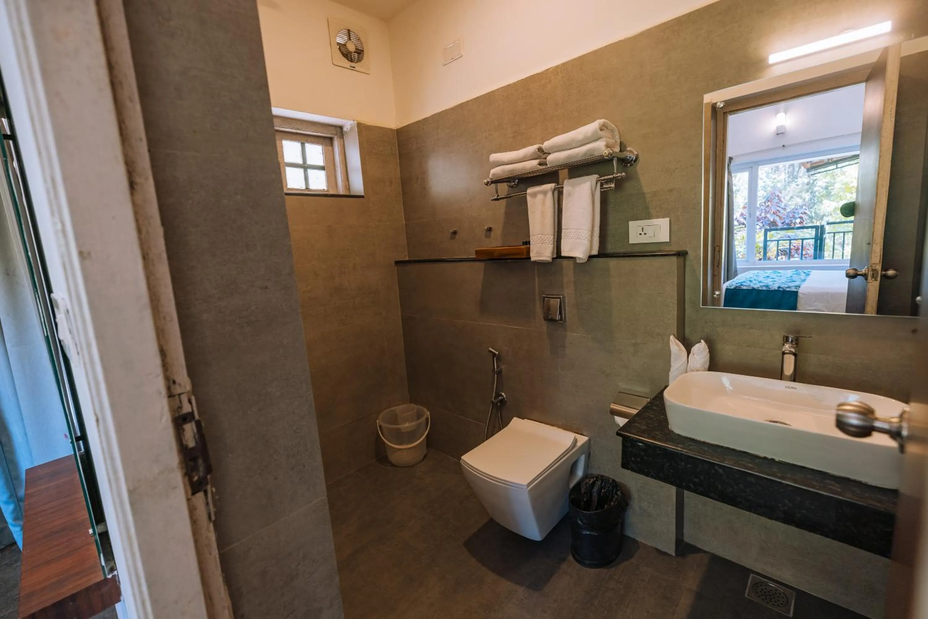 Toilet in Elixir Woods Luxury Resort And Spa, Munnar