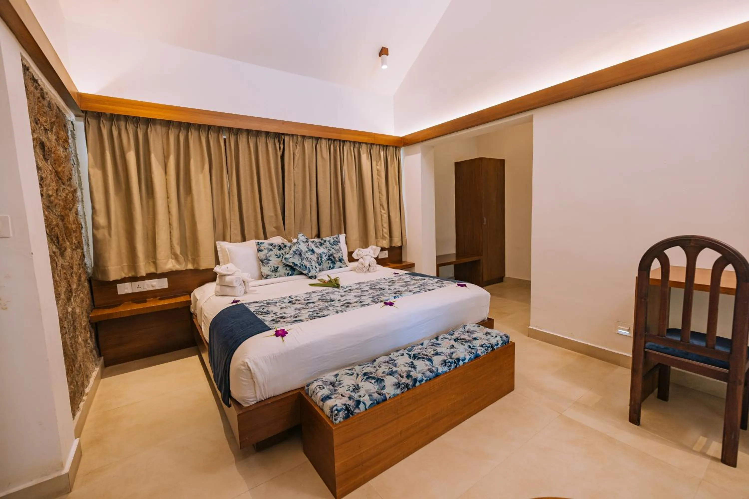 Bed in Elixir Woods Luxury Resort And Spa, Munnar
