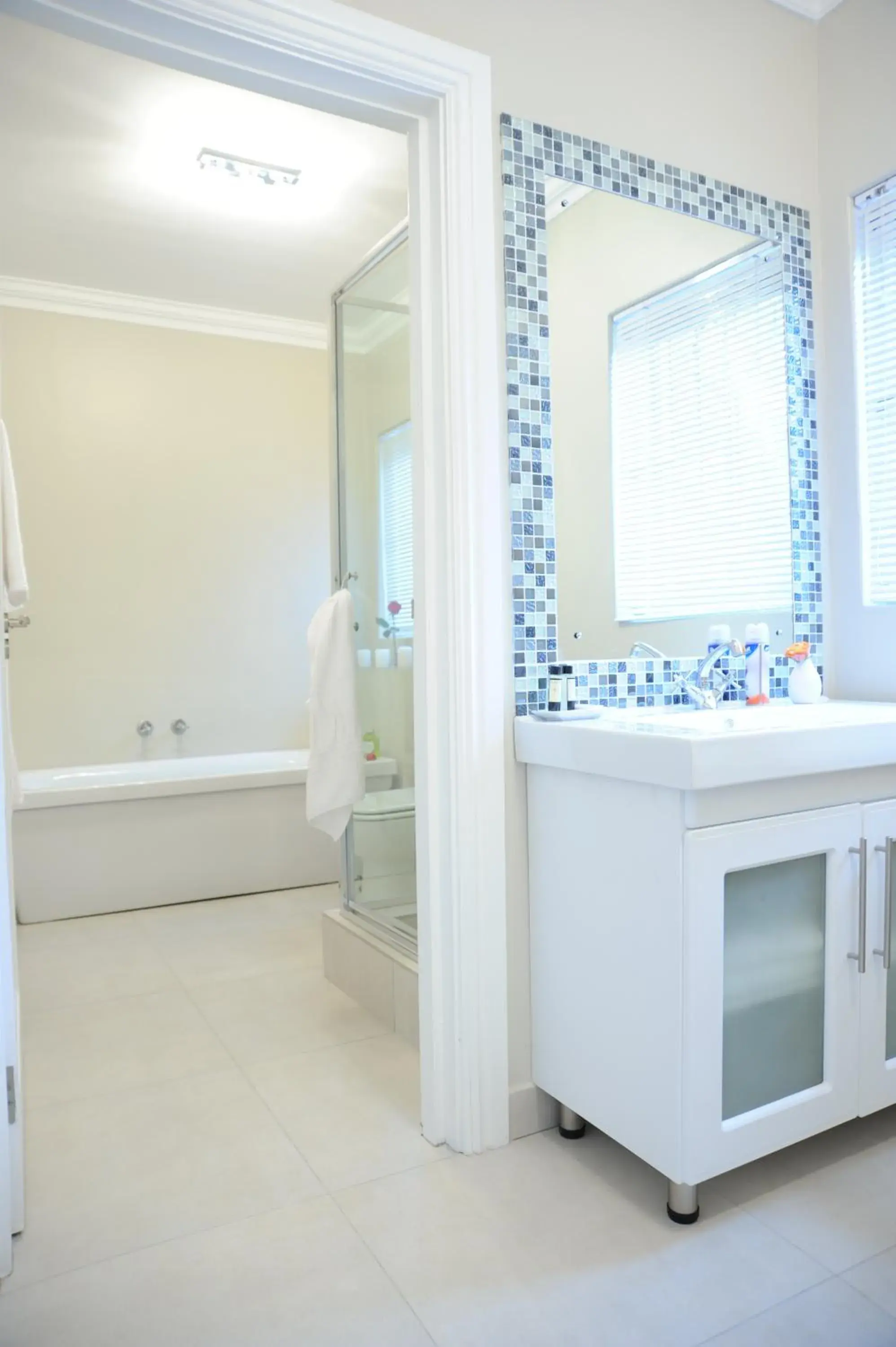 Family Room with Balcony - single occupancy in Evertsdal Guesthouse Family Room with Balcony - single occupancy in Evertsdal Guesthouse