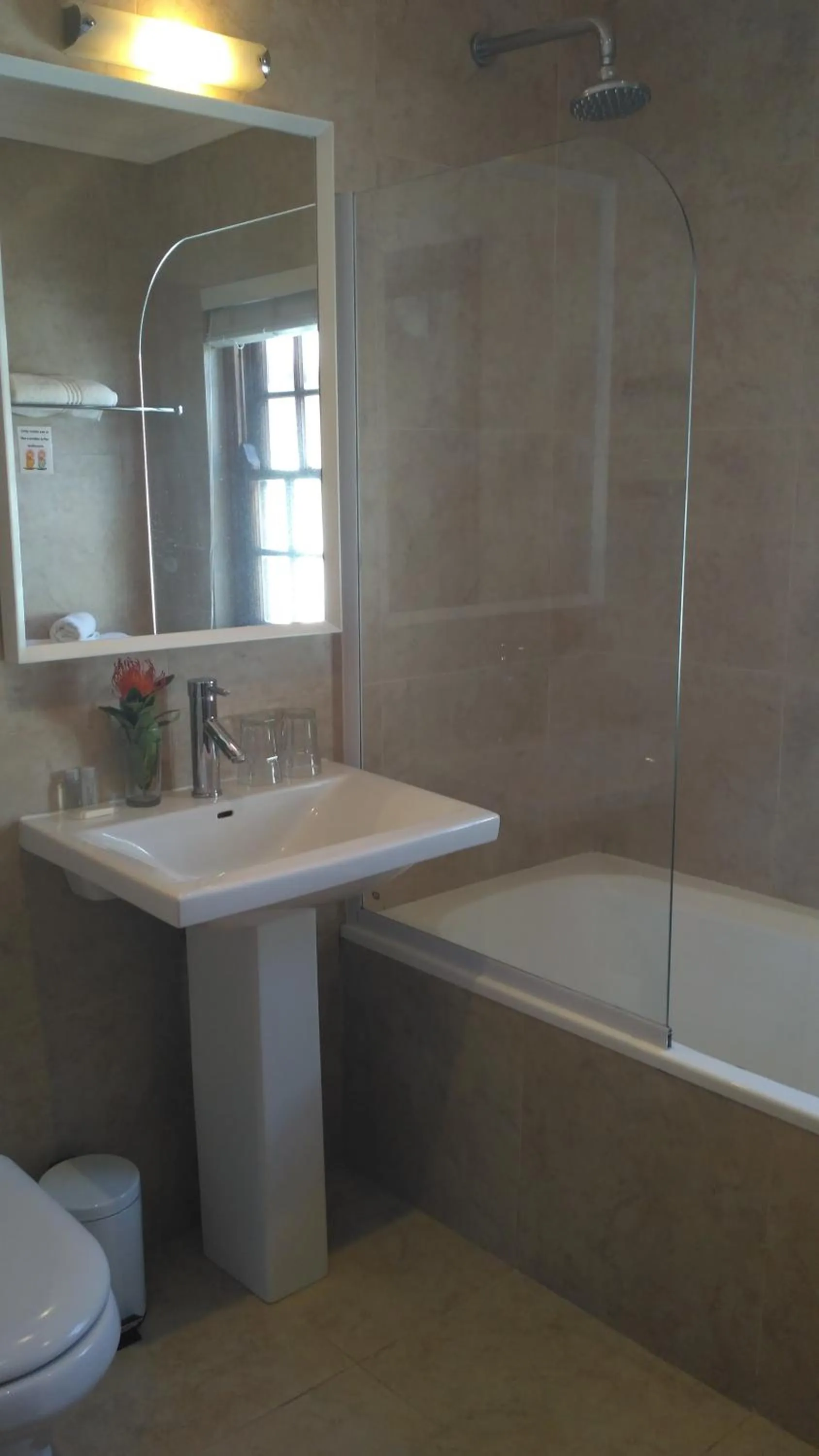 Bathroom in Evertsdal Guesthouse