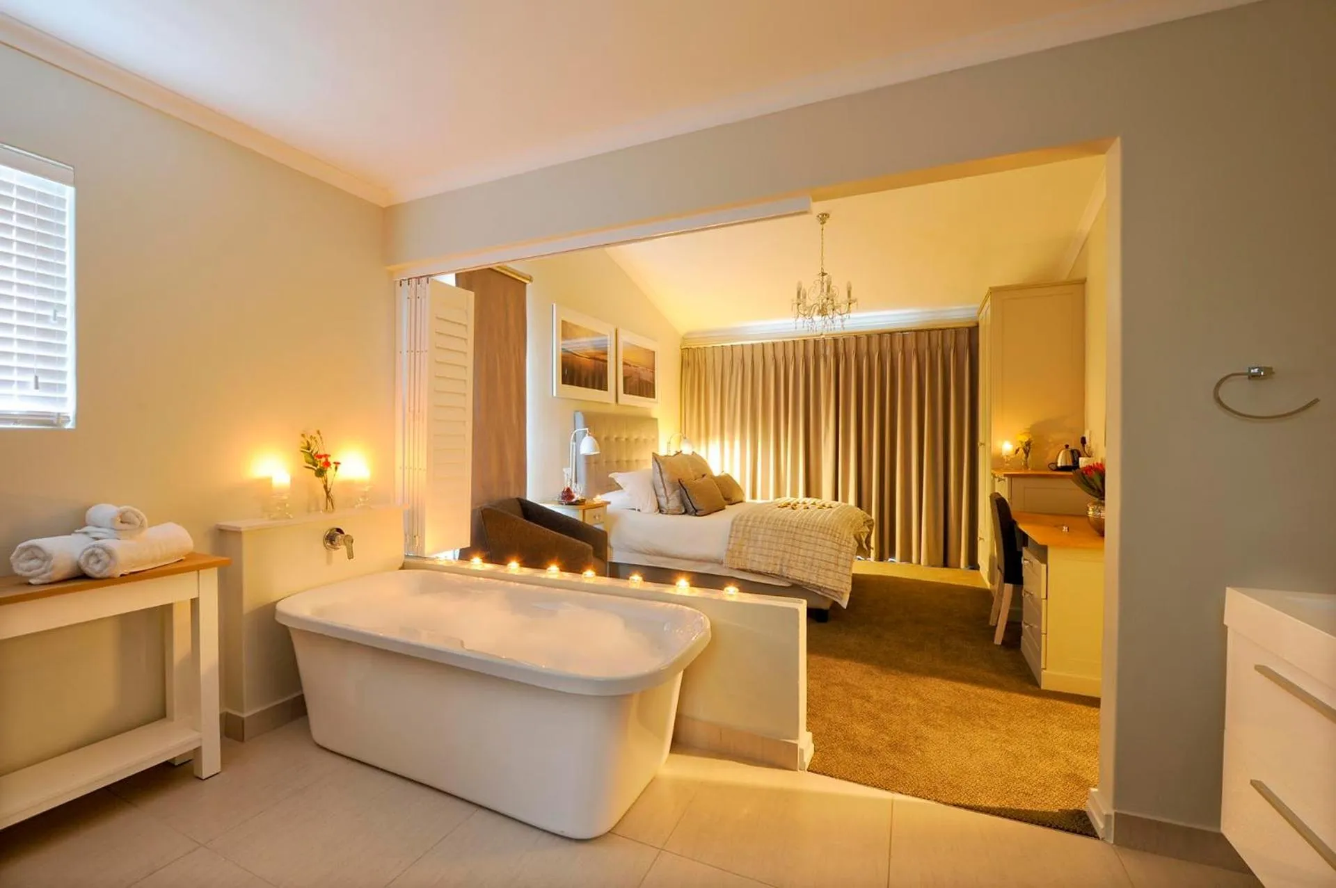 Photo of the whole room in Evertsdal Guesthouse