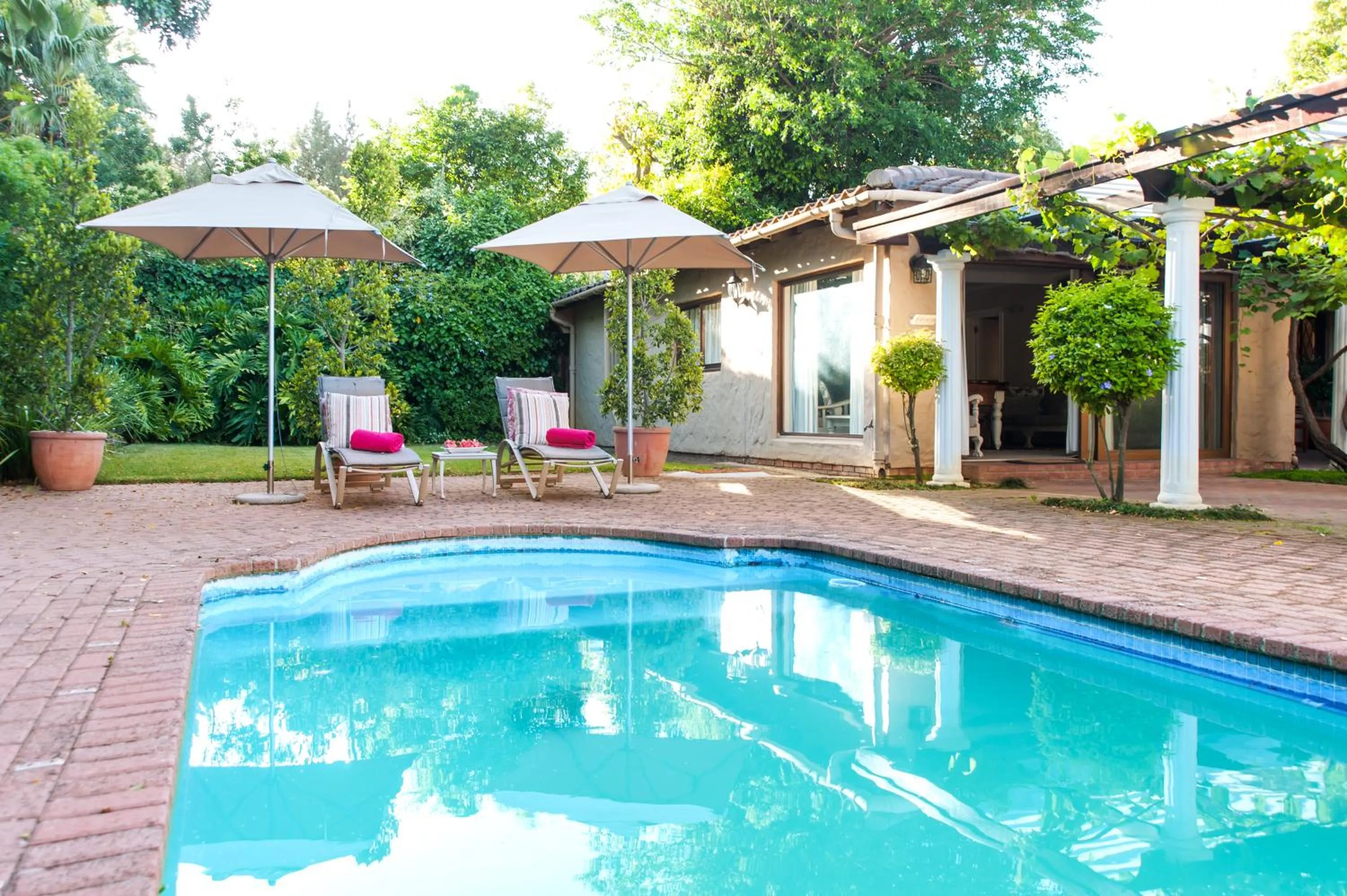 Swimming pool in Evertsdal Guesthouse