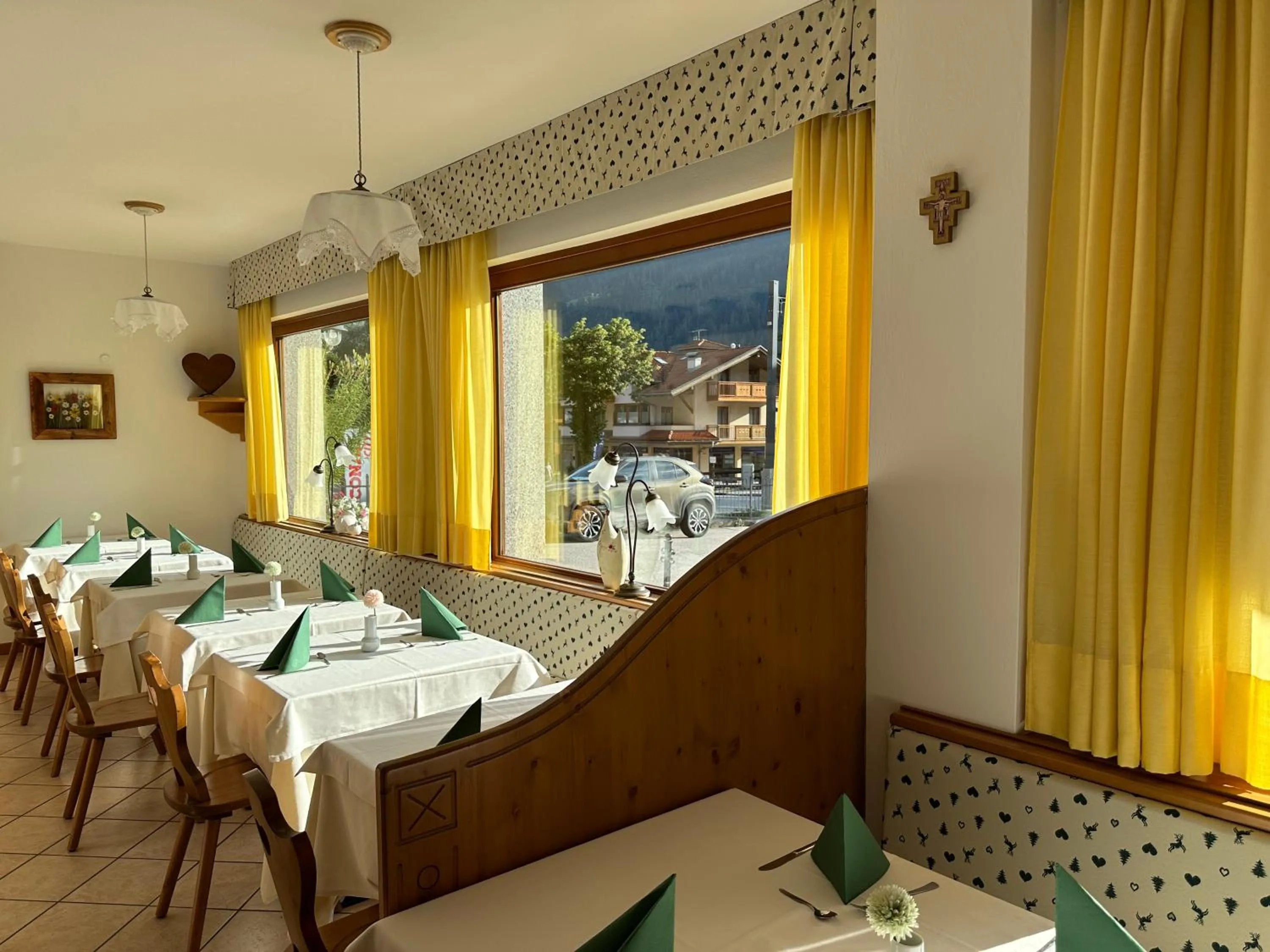 Breakfast in Hotel Garnì Maffei