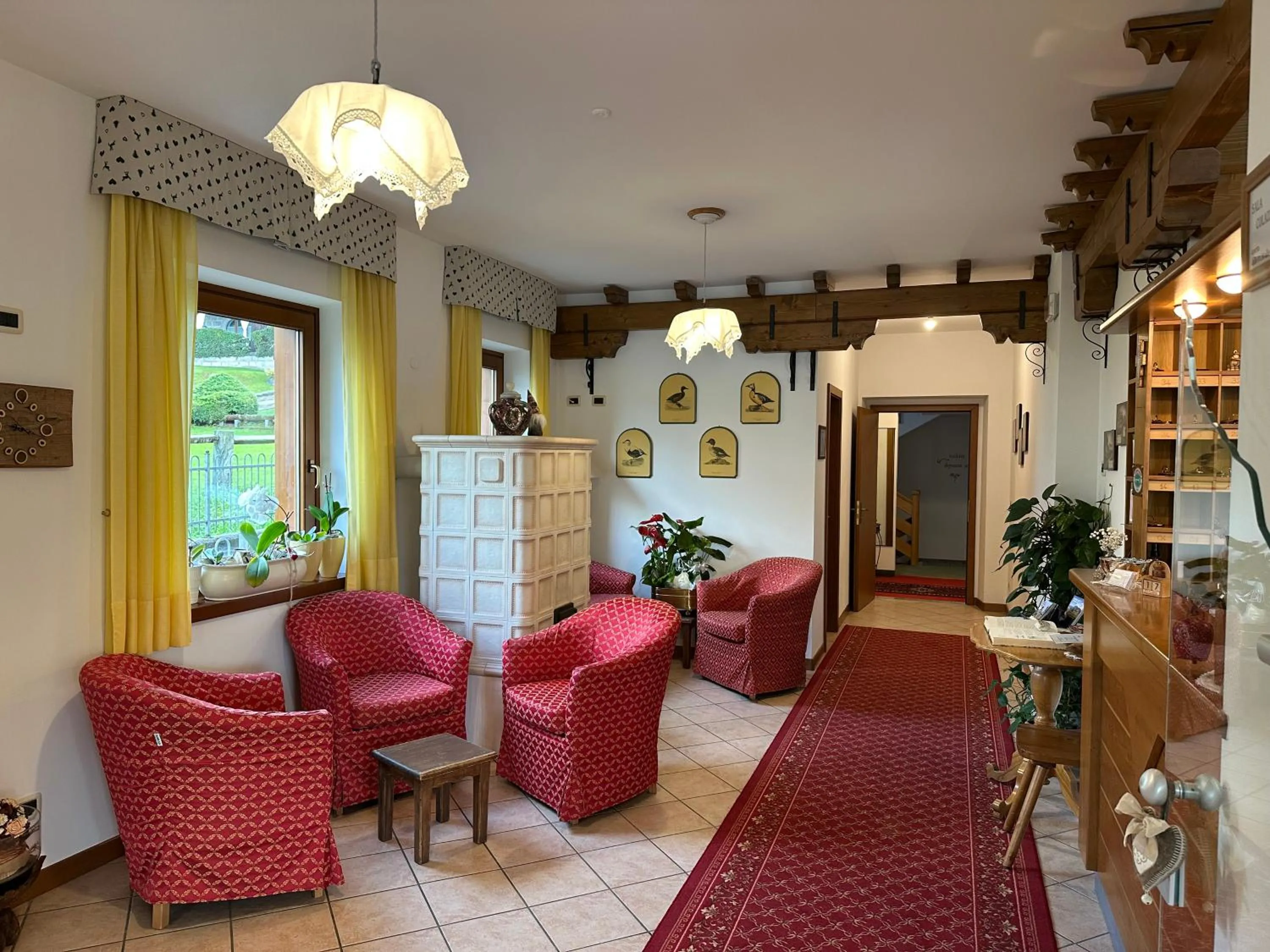 Lobby or reception in Hotel Garnì Maffei