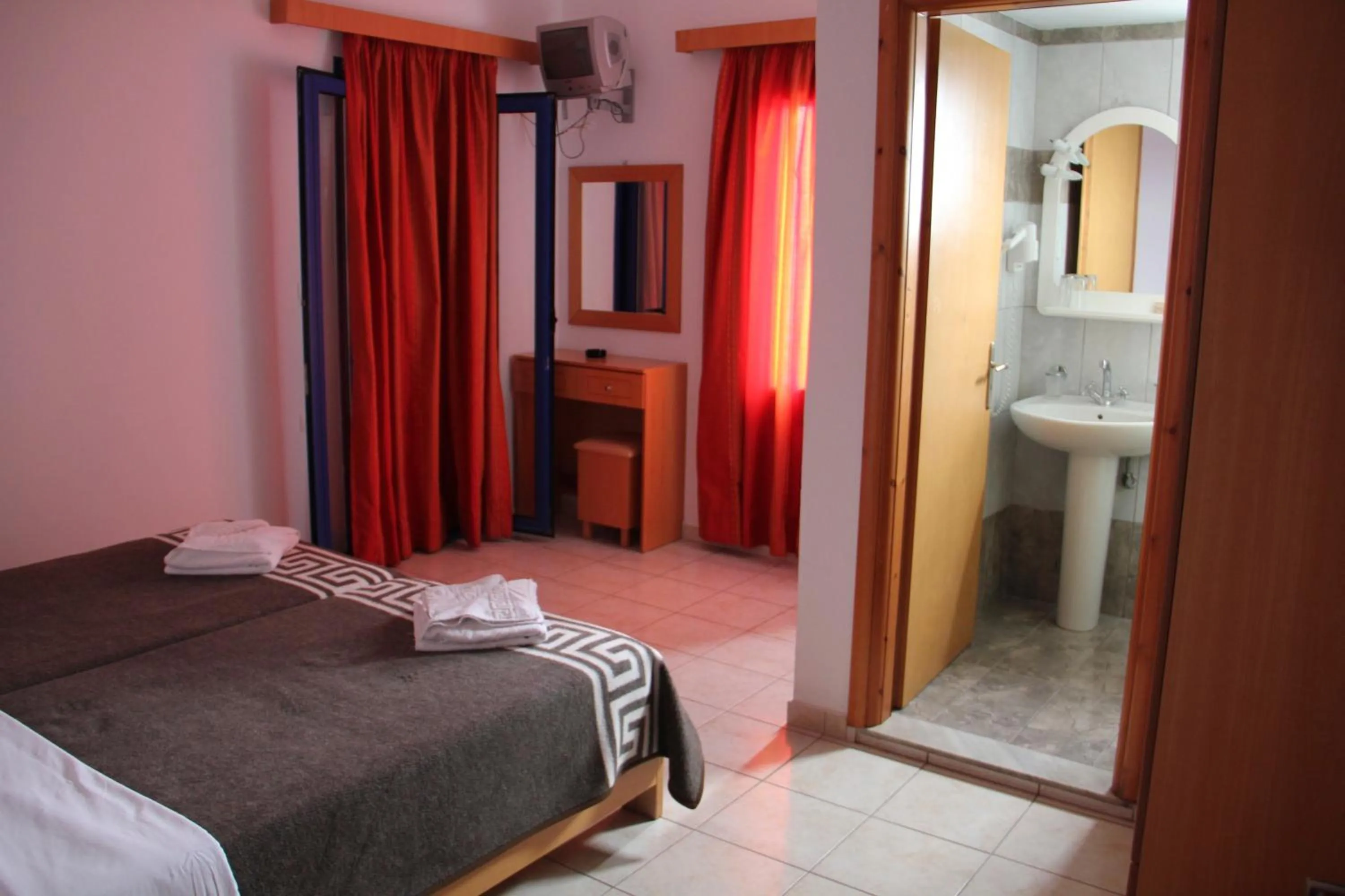 Bedroom, Bed in Hotel Stavris