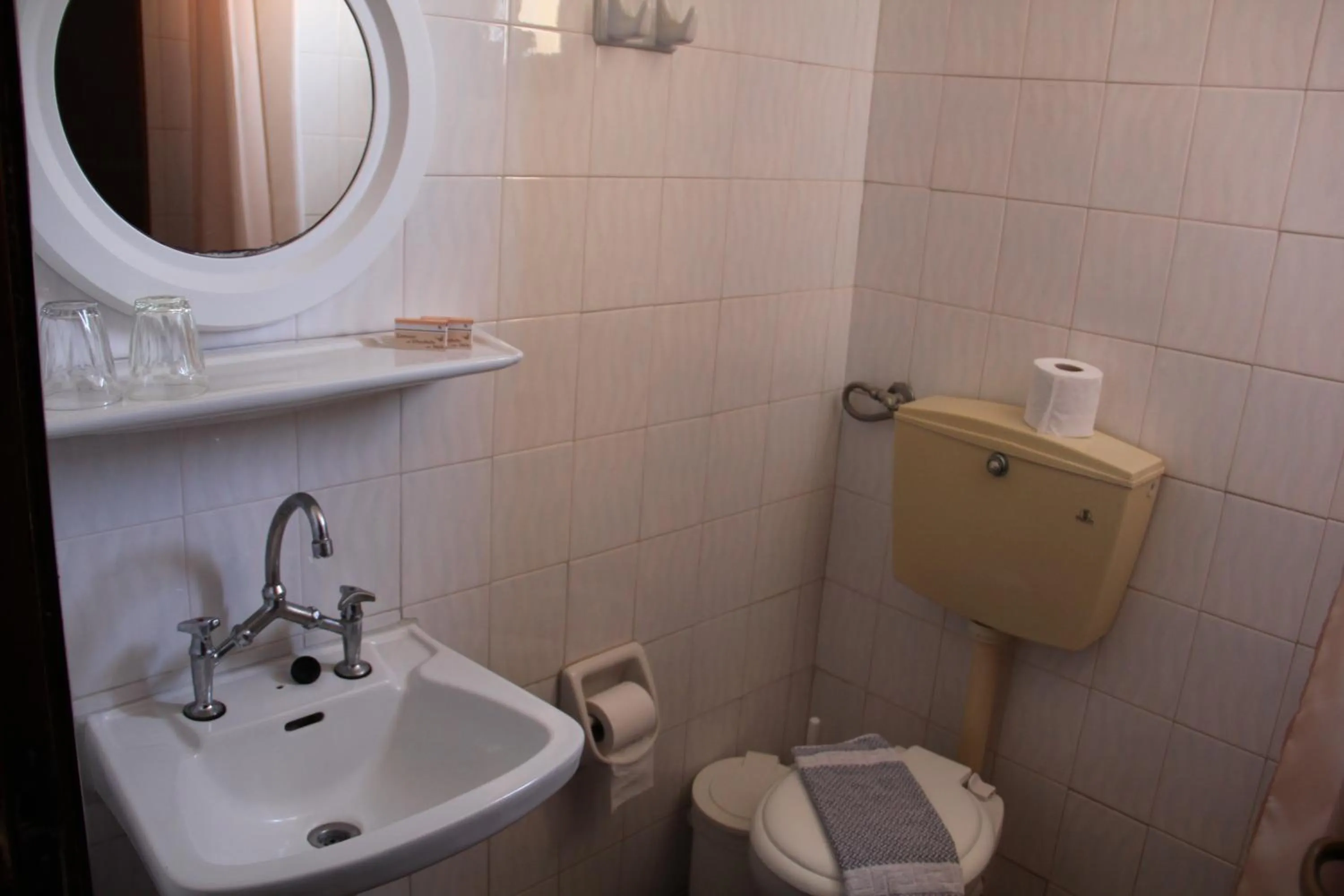 Bathroom in Hotel Stavris