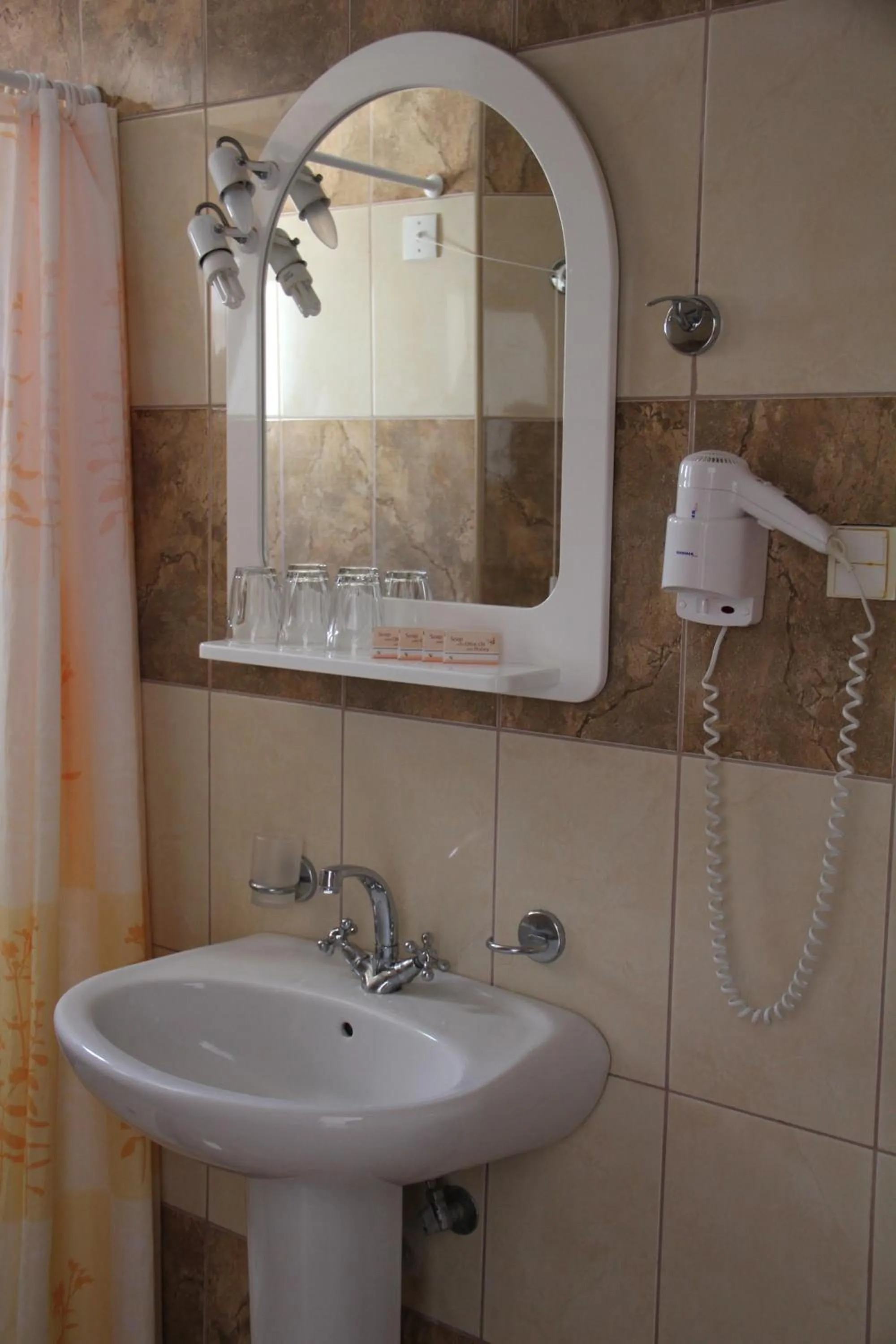 Toilet in Hotel Stavris