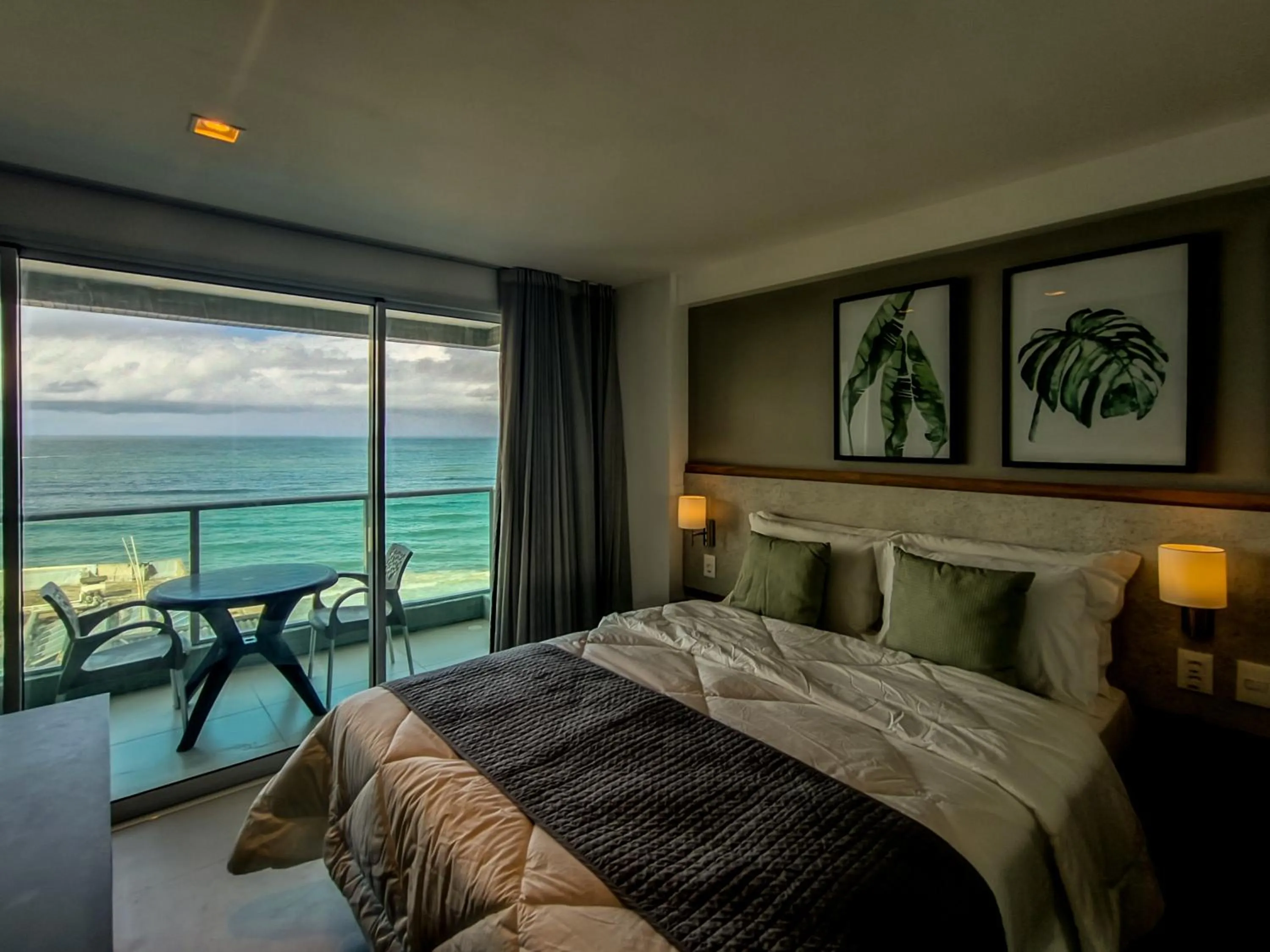 Sea view, Bed in RN Studio Premium