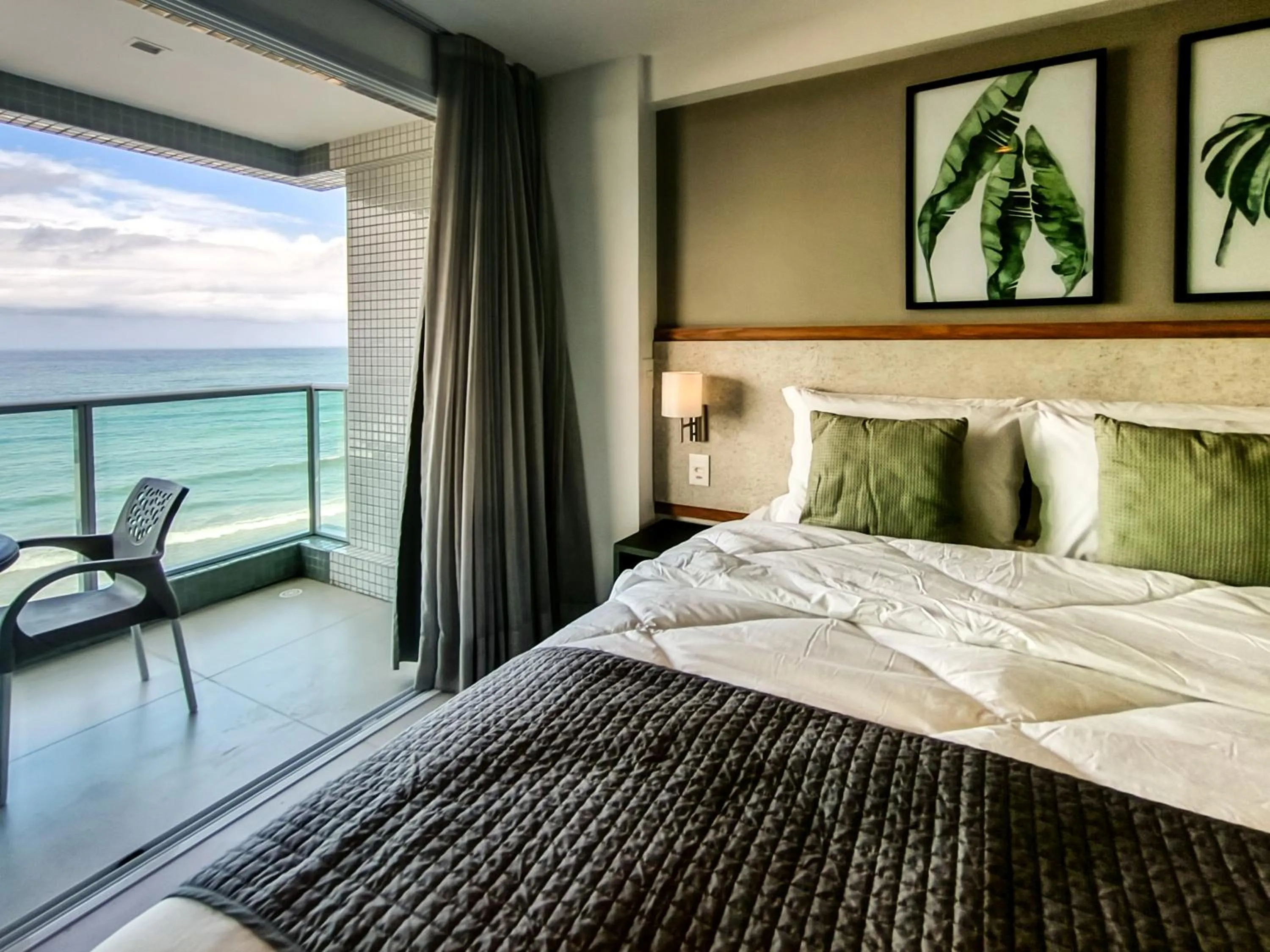 Bed in RN Studio Premium