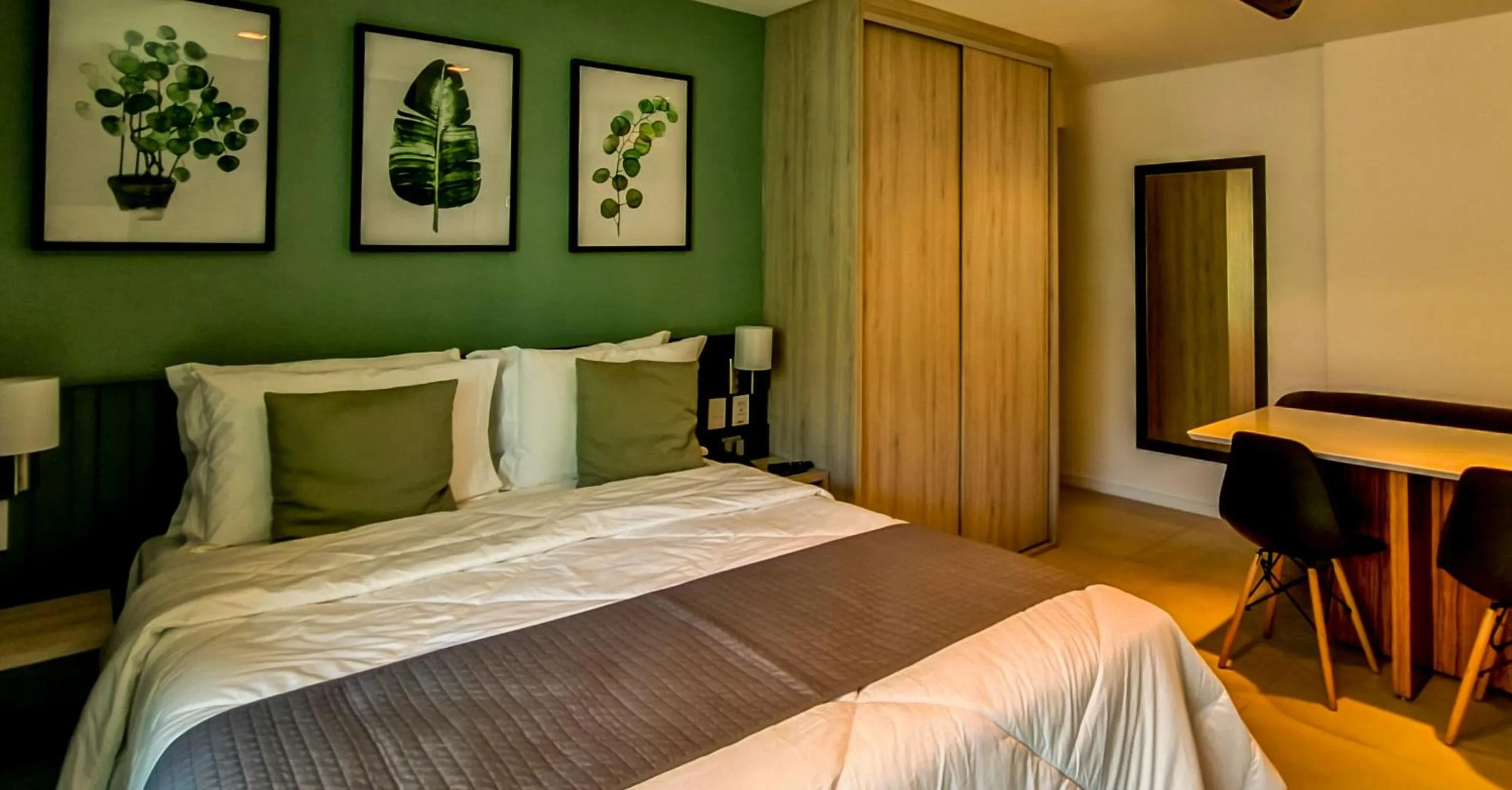 Bed in RN Studio Premium