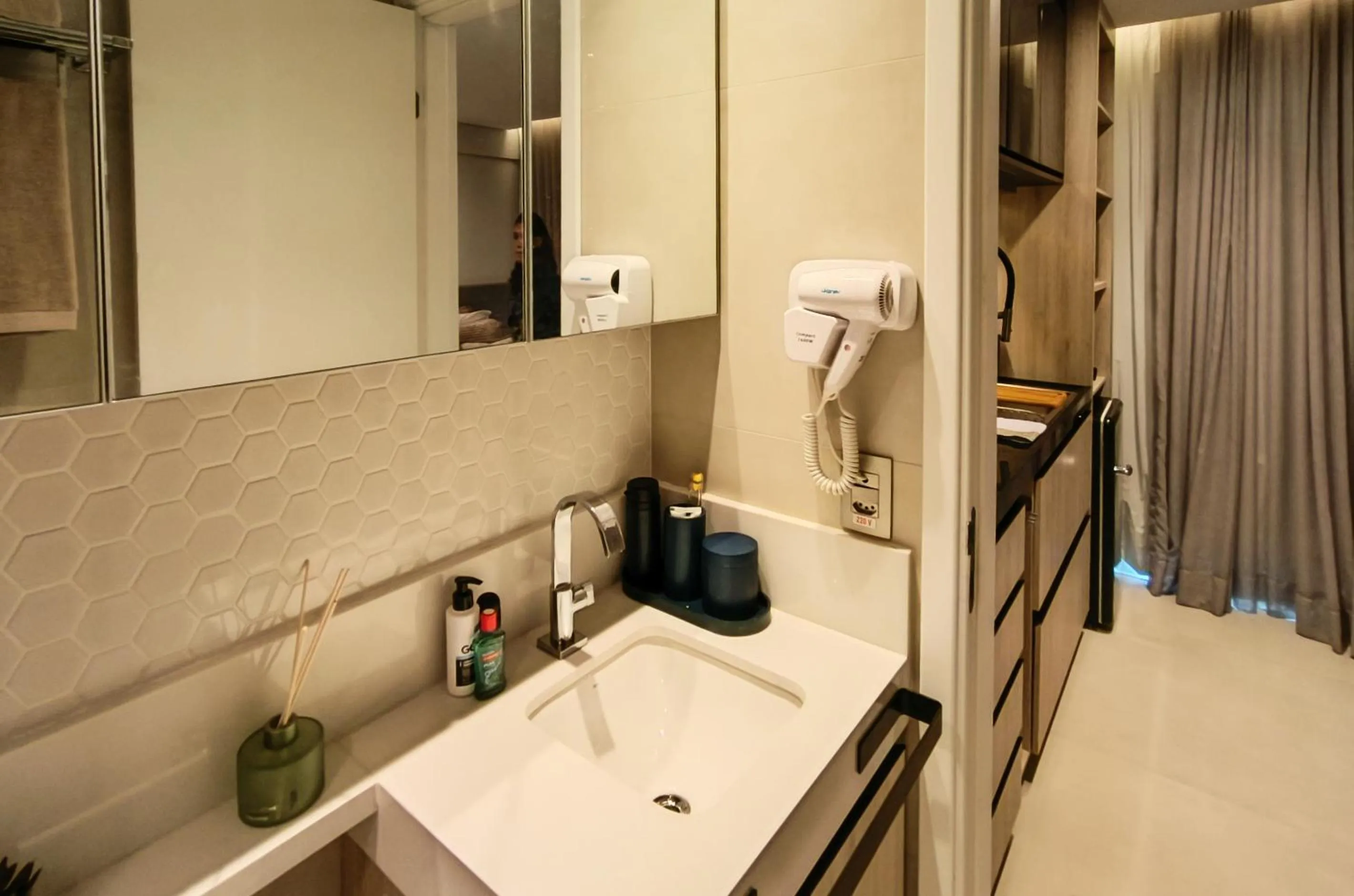 Bathroom in RN Studio Premium