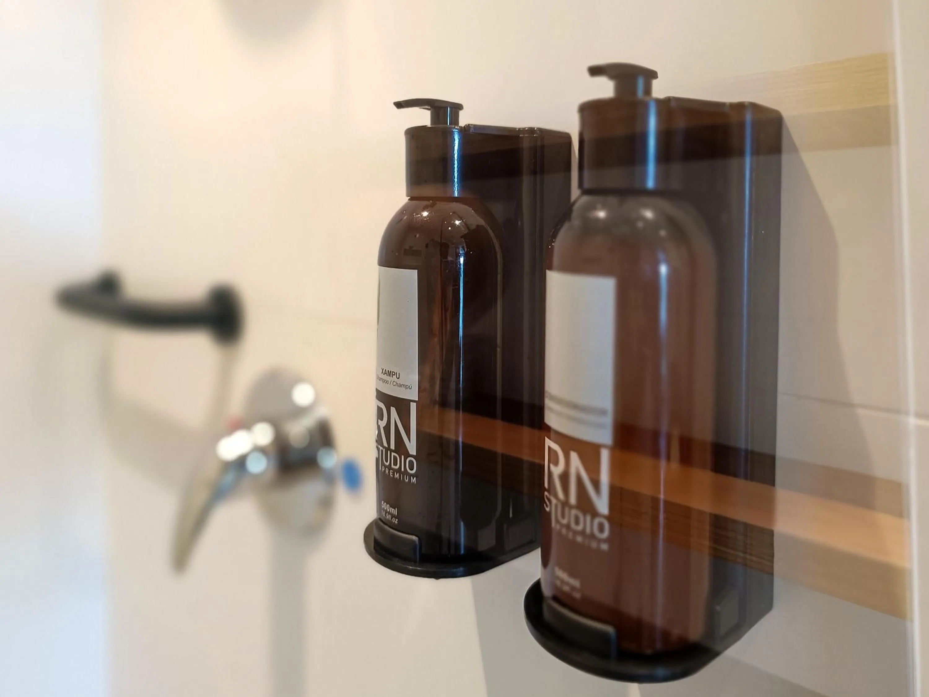 Bathroom in RN Studio Premium