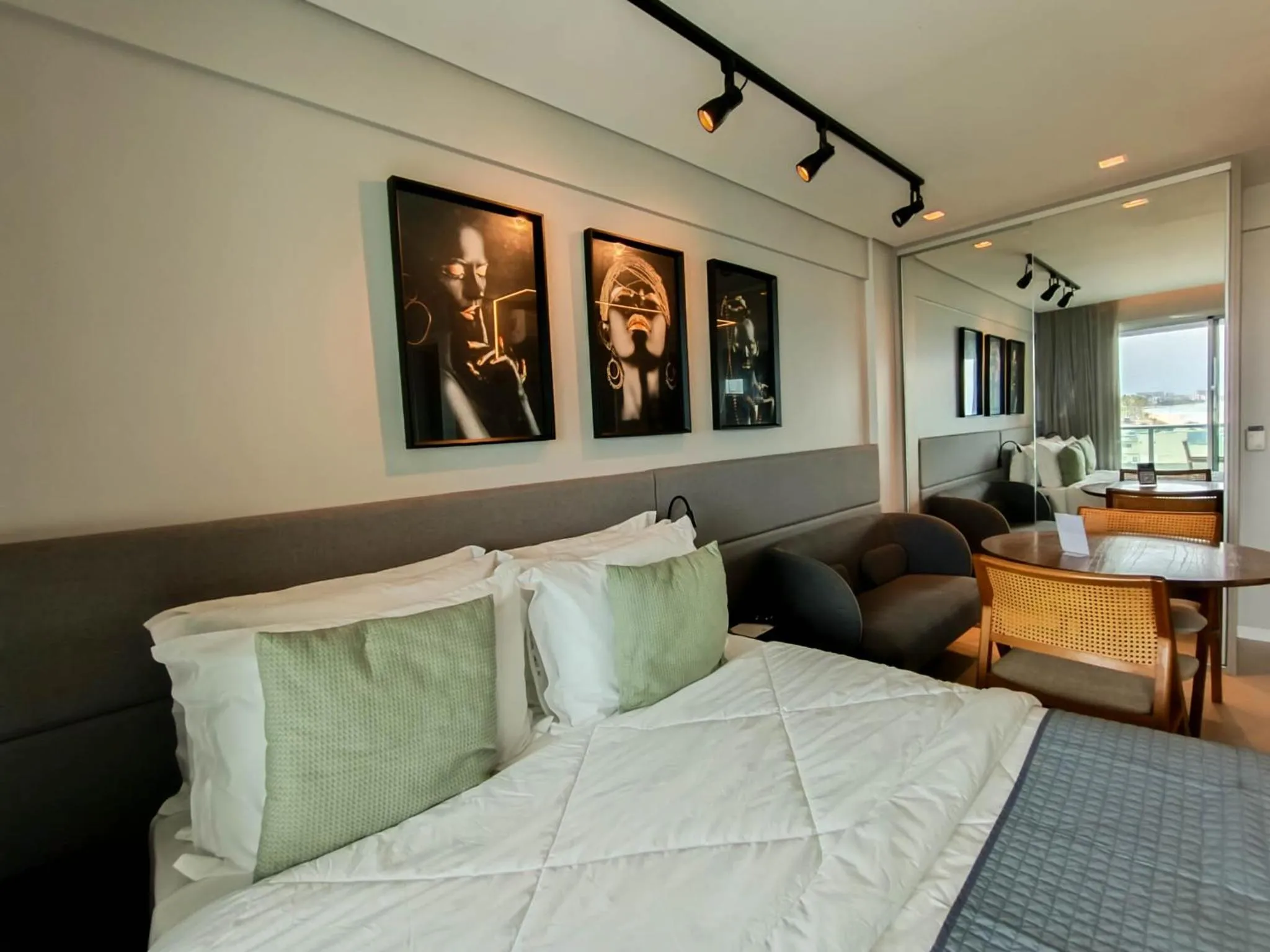 Bedroom in RN Studio Premium